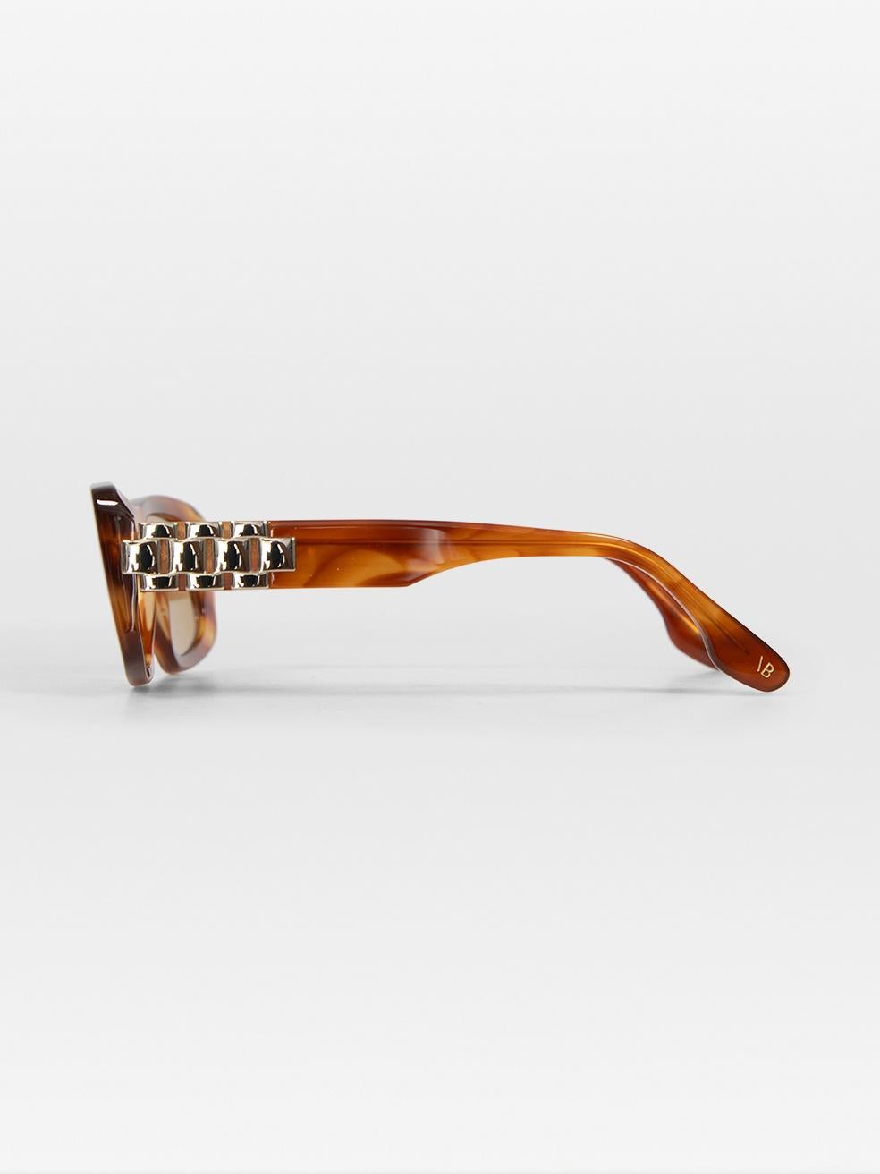 Victoria Beckham Brown Striped Rectangular Sunglasses For Sale 1