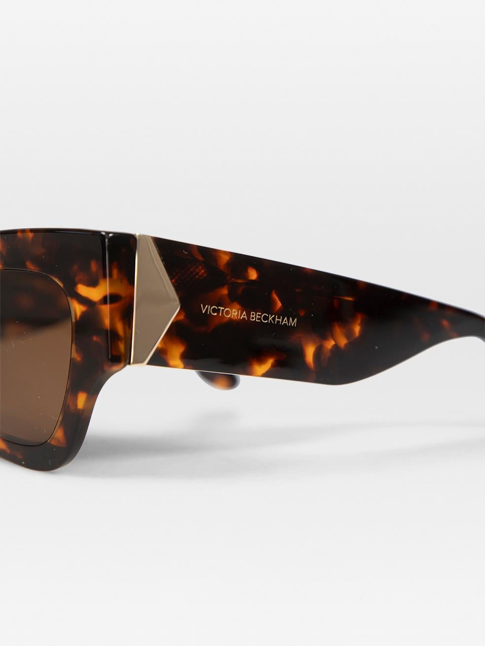 Victoria Beckham Dark Havana Butterfly Tinted Sunglasses For Sale 4