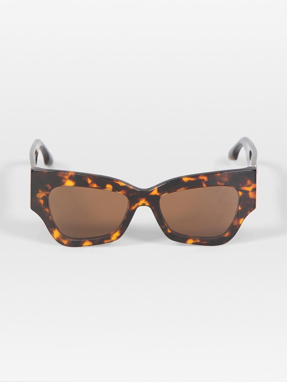 Victoria Beckham Dark Havana Butterfly Tinted Sunglasses For Sale
