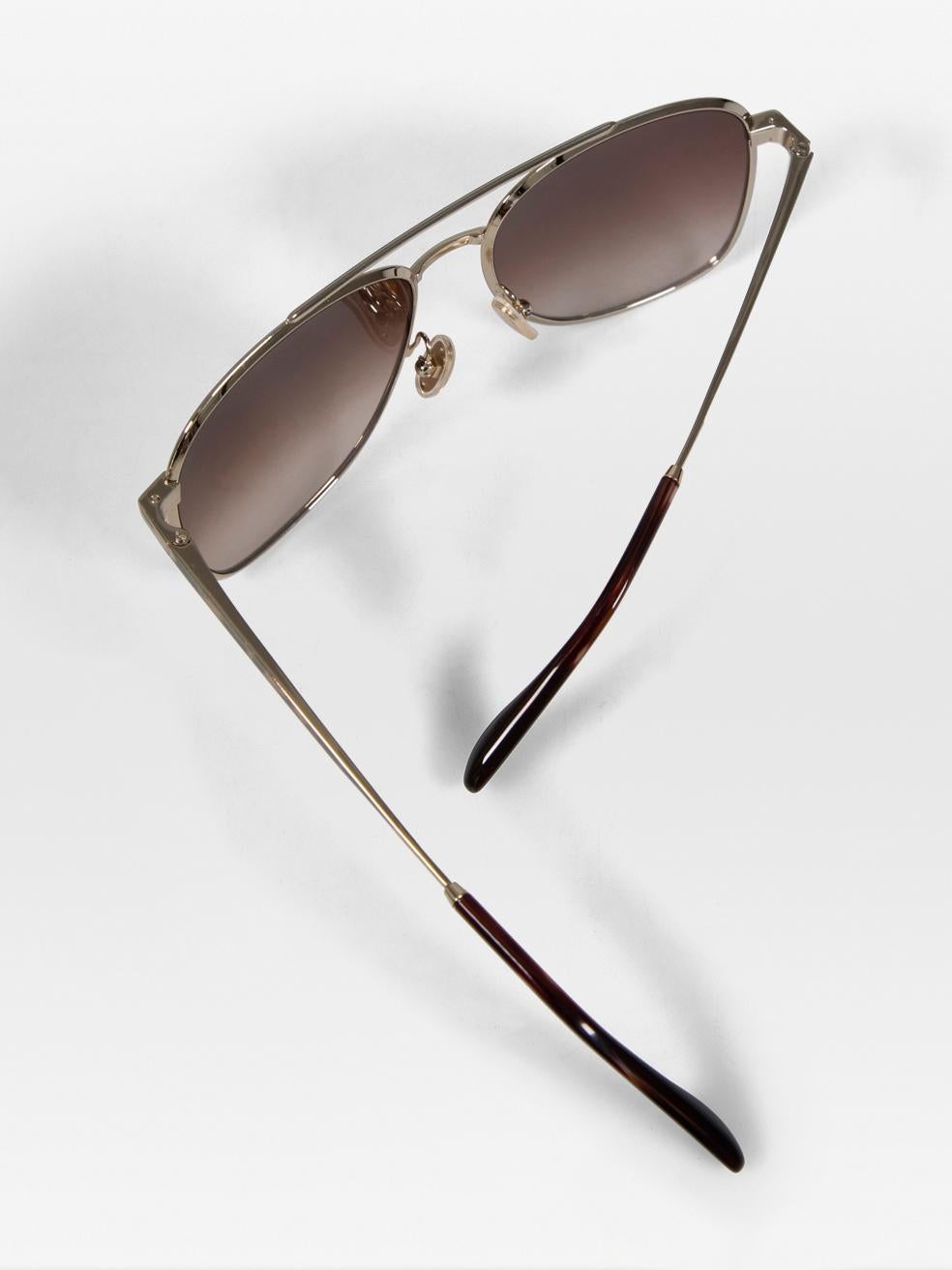 Victoria Beckham Gold Navigator Gradient Sunglasses For Sale 2