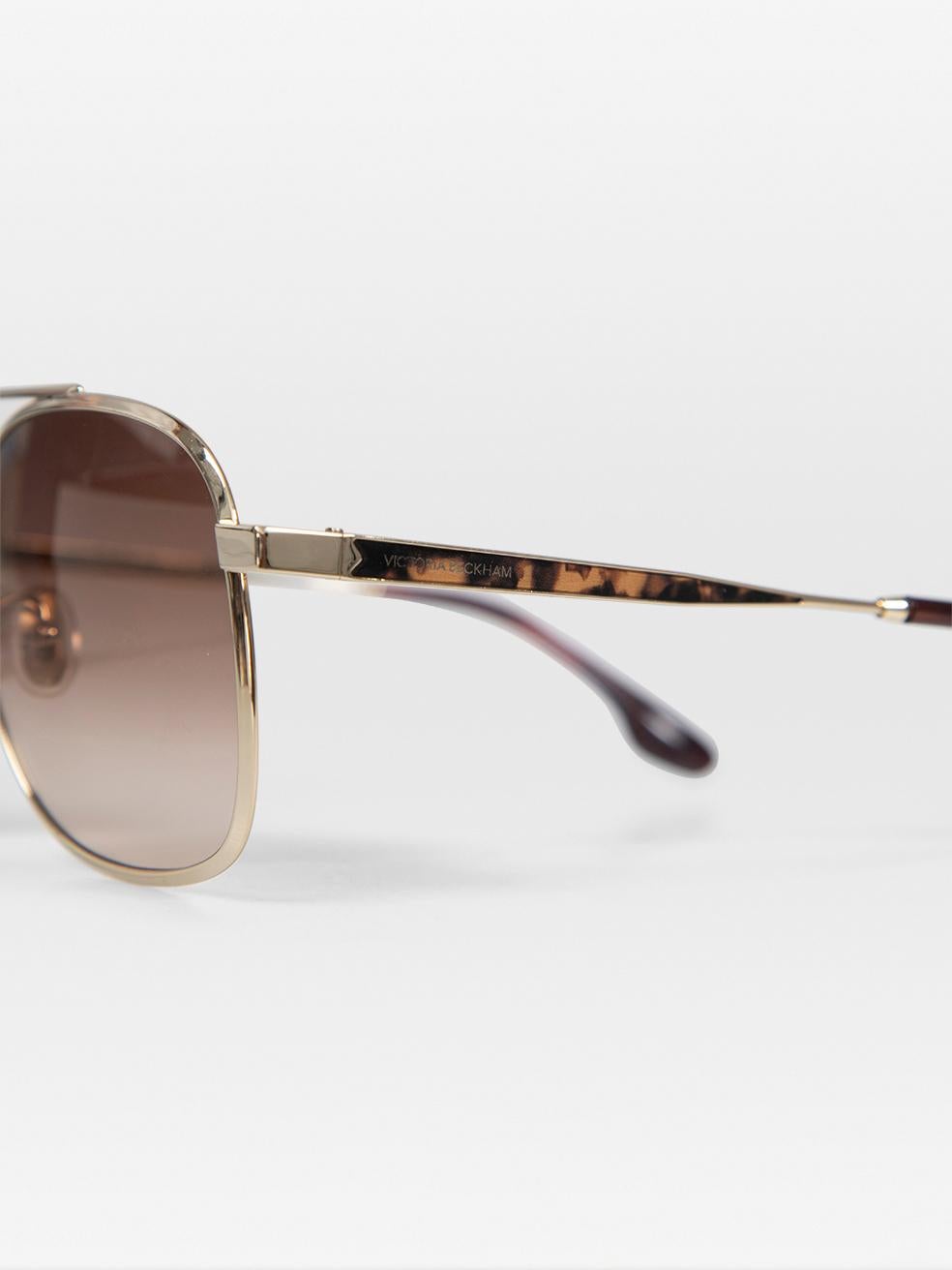 Victoria Beckham Gold Navigator Gradient Sunglasses For Sale 3