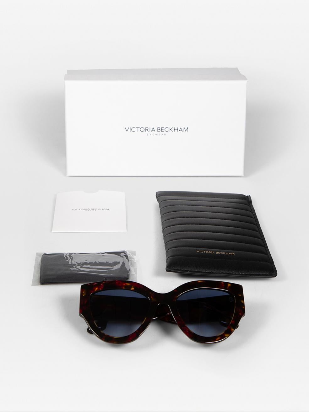 Victoria Beckham Havana Red Cat Eye Gradient Sunglasses For Sale 4