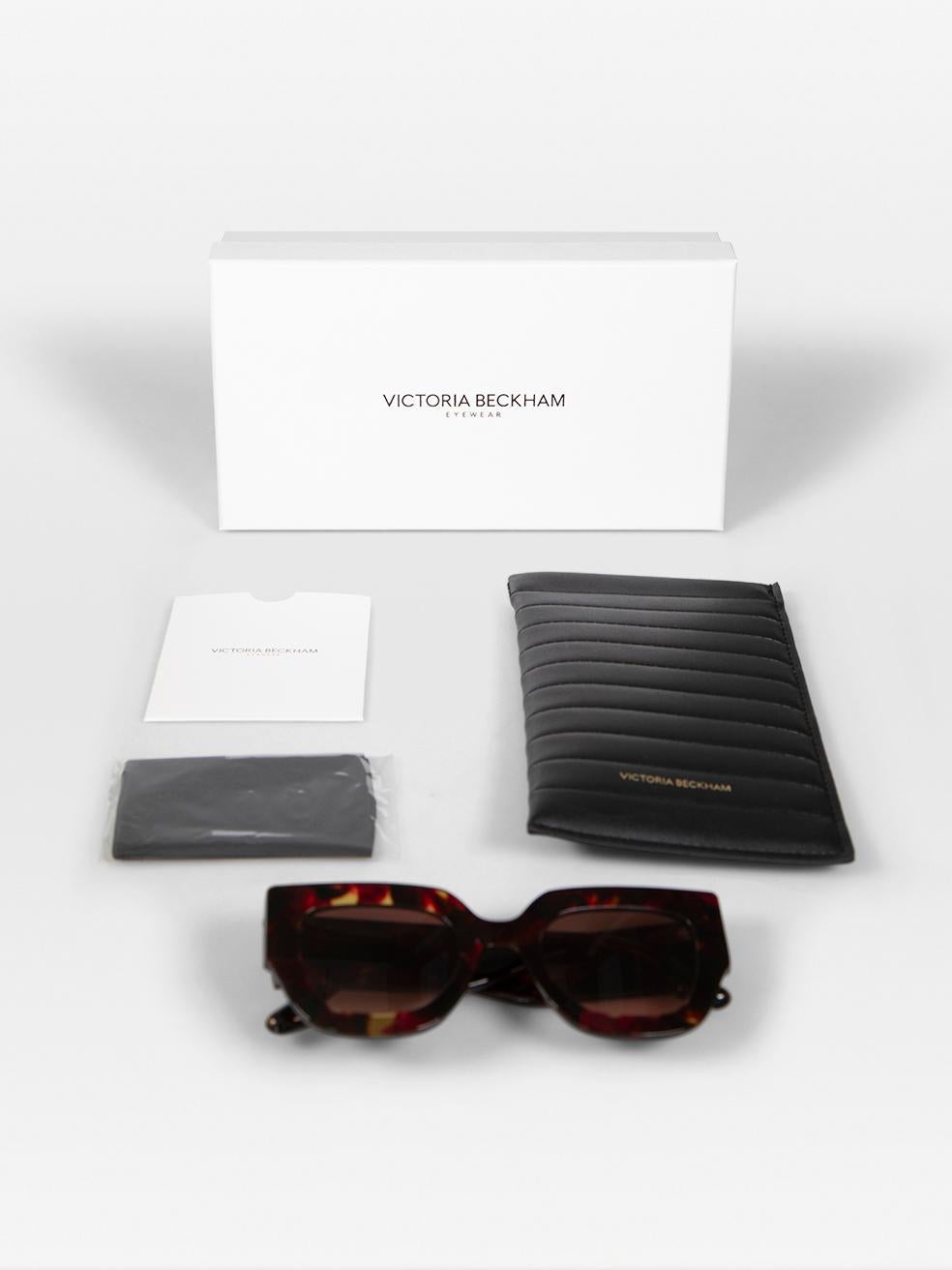 Victoria Beckham Havana Red Gradient Square Sunglasses For Sale 4