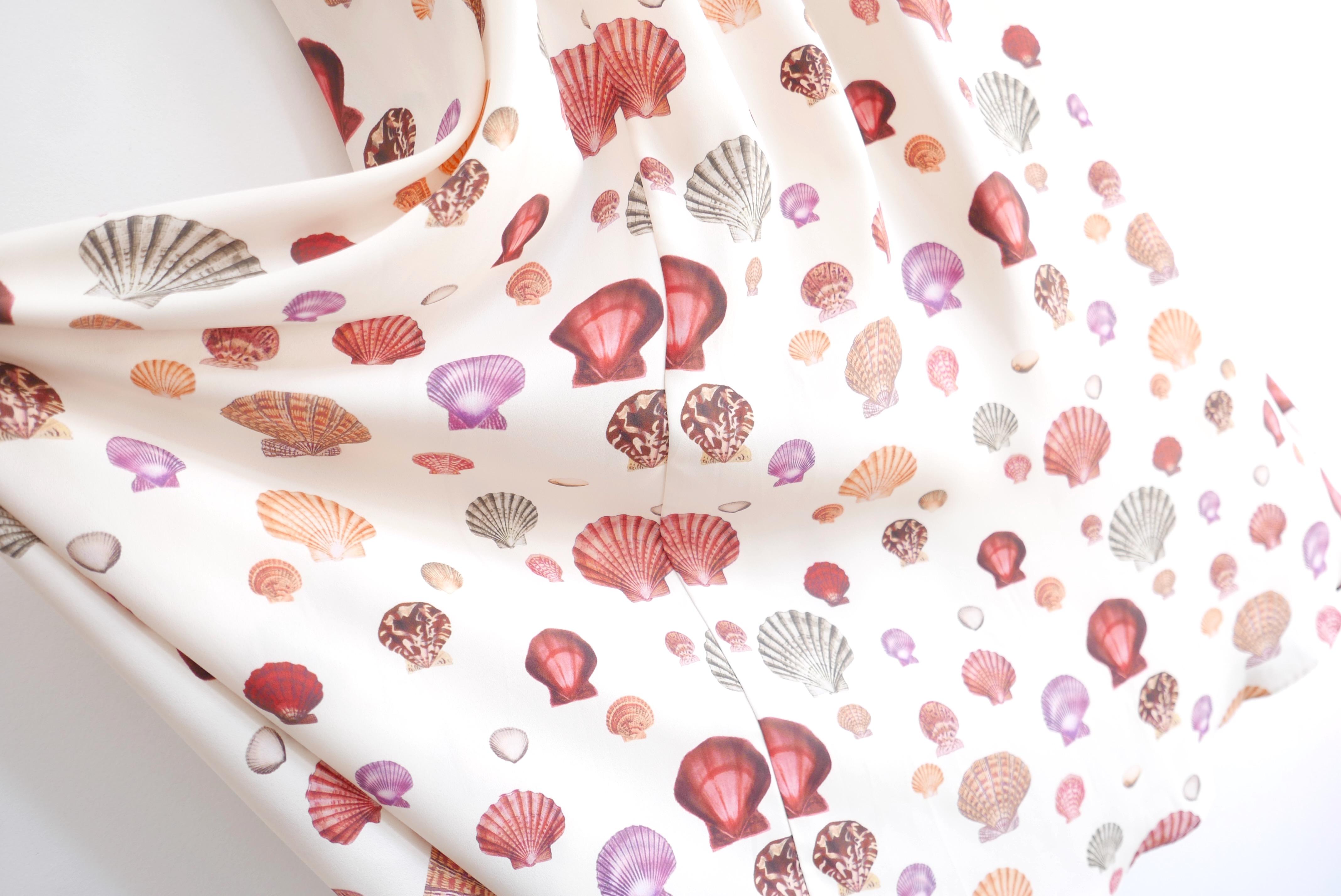 Beige L'Agence Sachi - Robe longue imprimée coquillages en vente