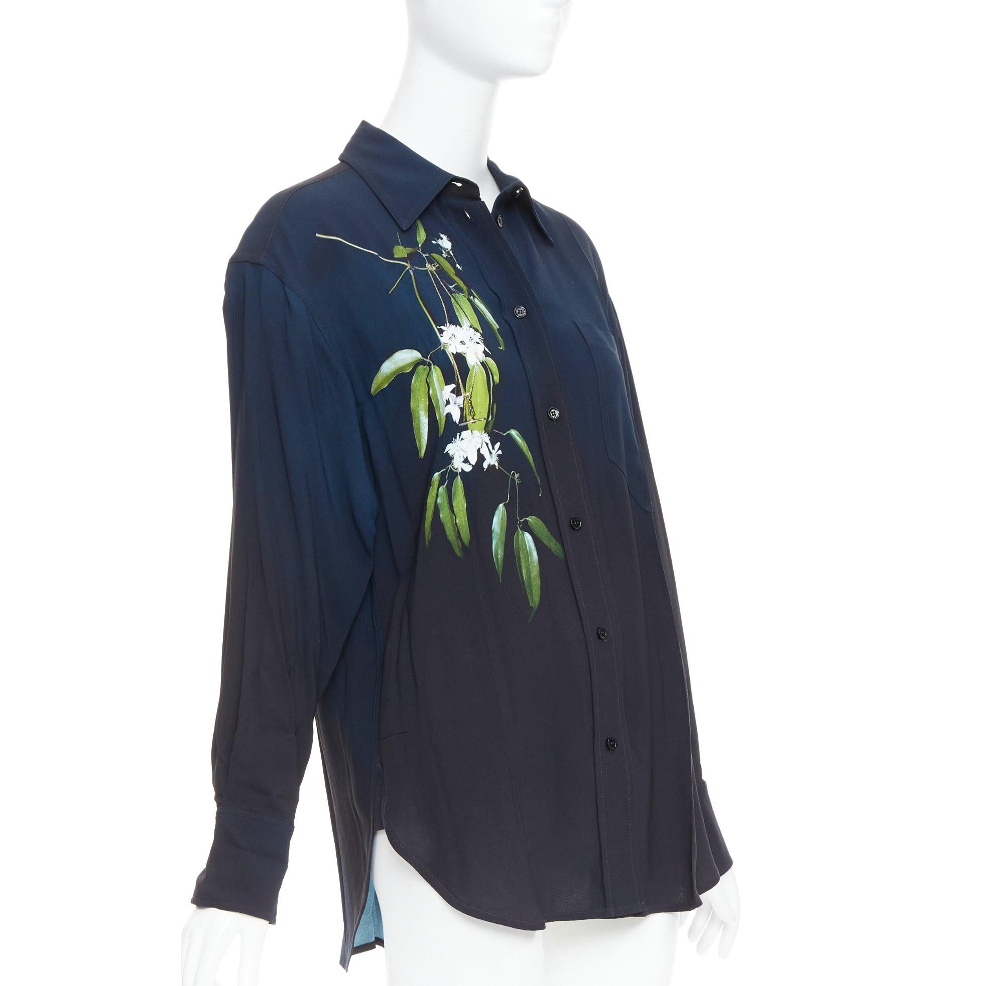 VICTORIA BECKHAM navy ombre Blumendruck Pyjama Shirt Top UK6 XS (Schwarz) im Angebot