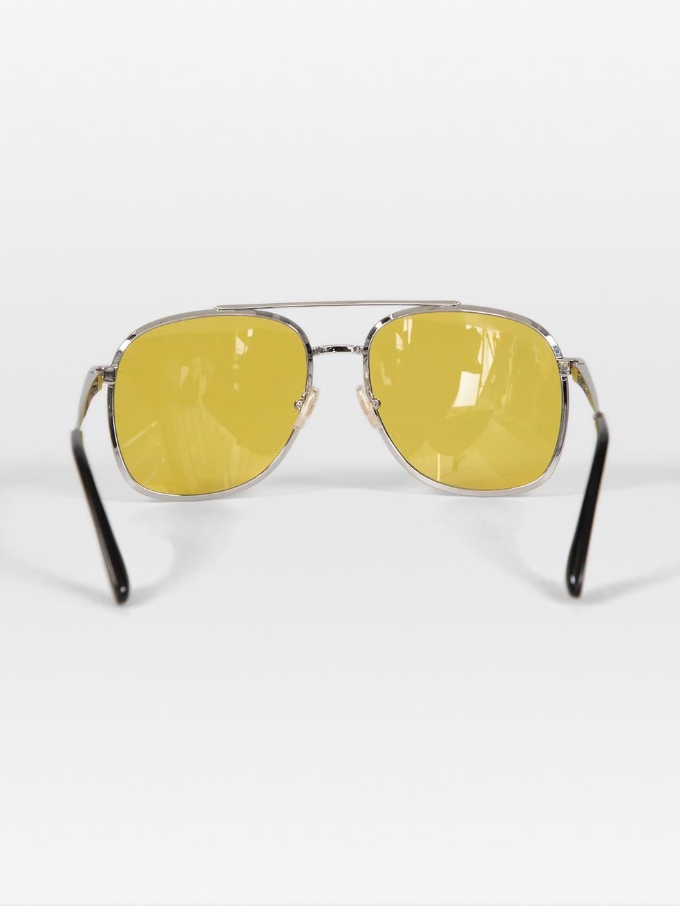Victoria Beckham Silver Navigator Tinted Sunglasses In New Condition For Sale In London, GB