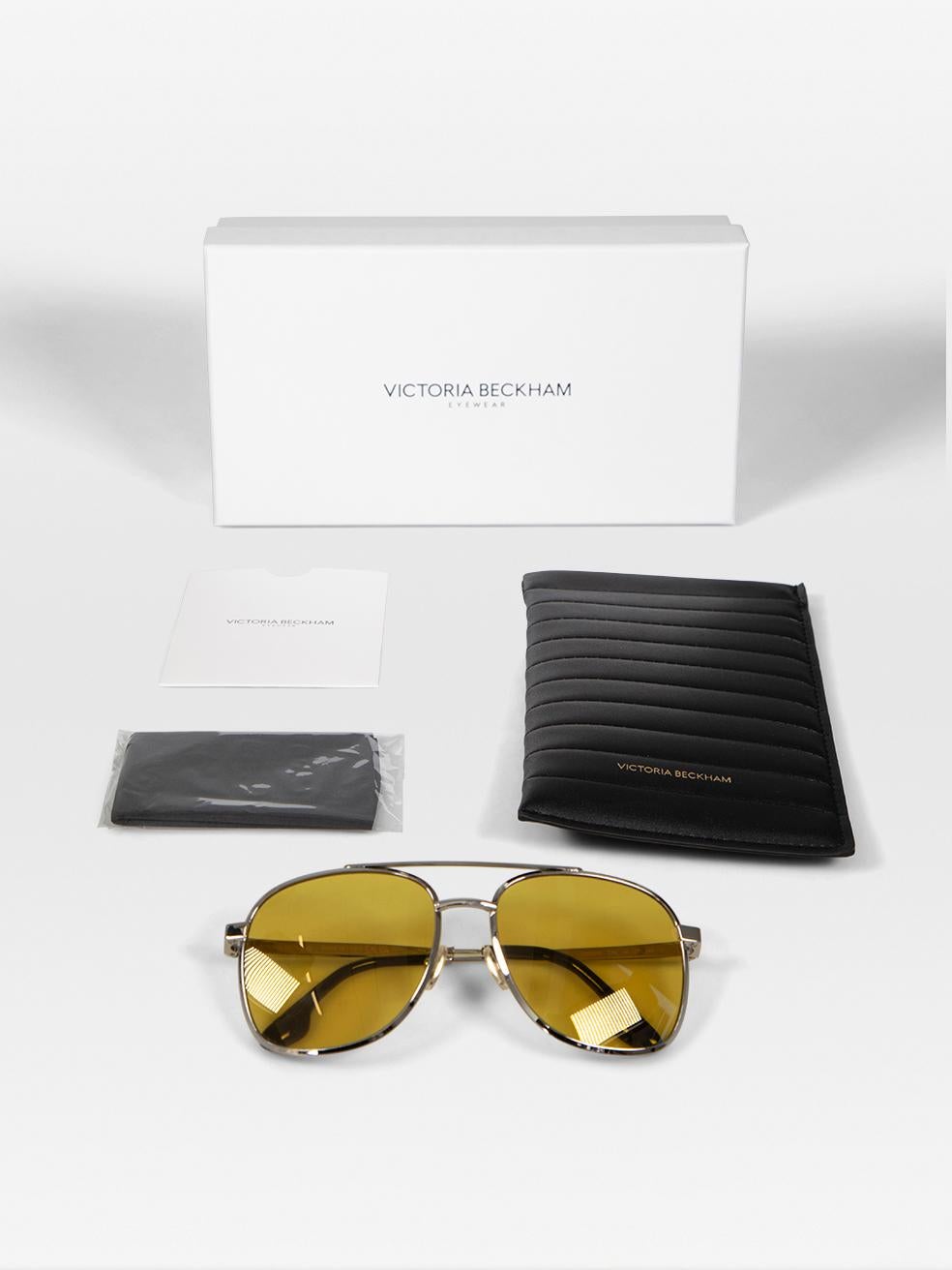 Victoria Beckham Silver Navigator Tinted Sunglasses For Sale 4
