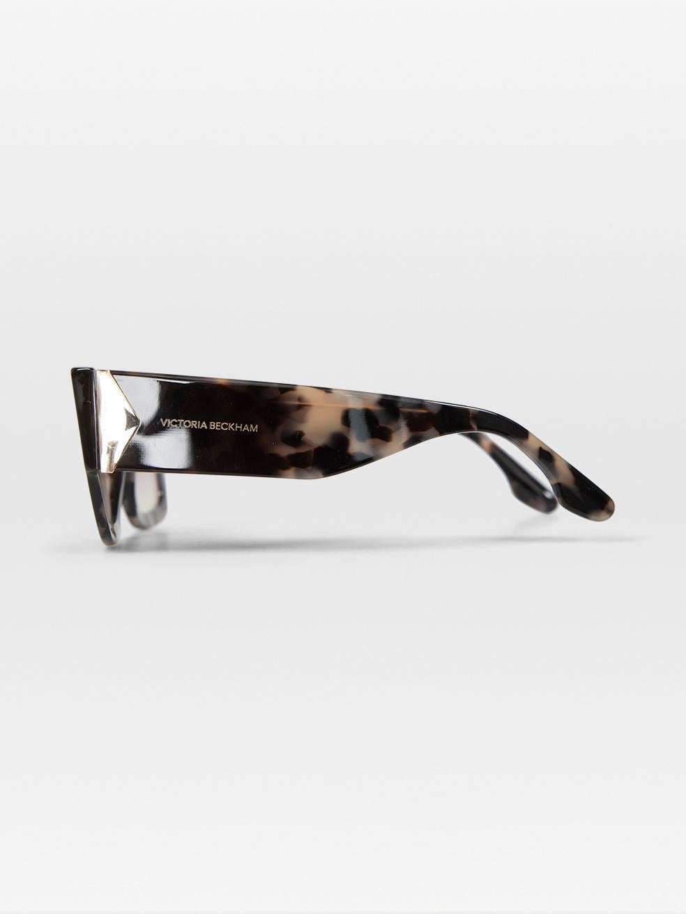 Victoria Beckham Vintage Grey Havana Square Sunglasses For Sale 1