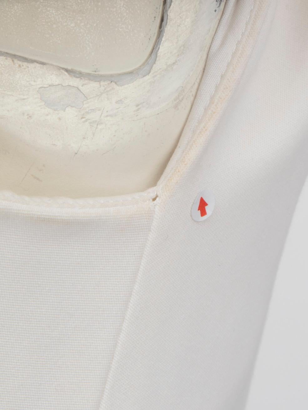 Victoria Beckham - Robe blanche à motifs géométriques, taille M en vente 2