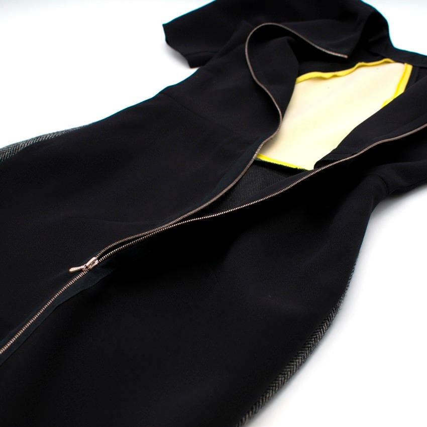 Victoria Beckham Wool & Silk Geometric Dress - Size US 4 For Sale 2