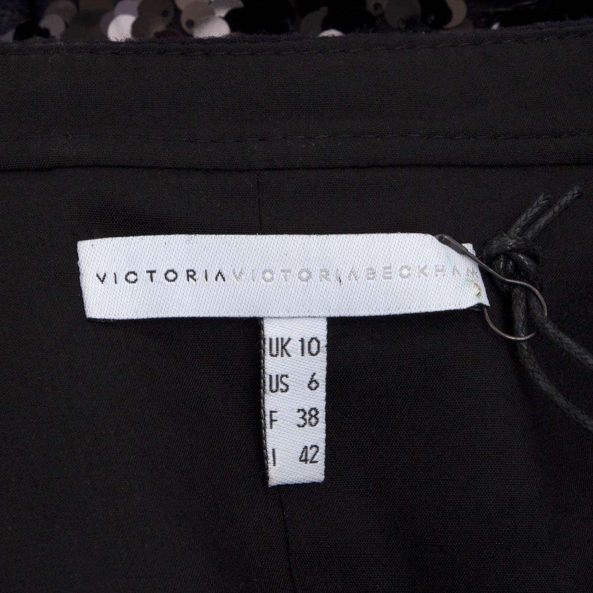 VICTORIA BECKHMA SEQUIN DROP WAIST Kleid aus schwarzer und marineblauer Wolle, 10 S im Angebot 1