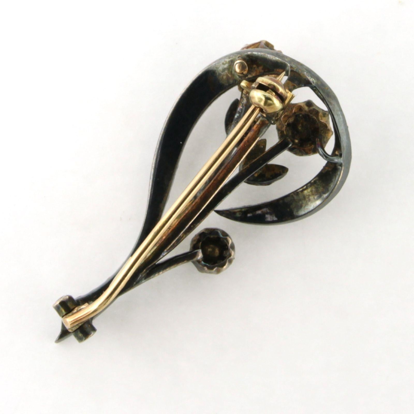 Rose Cut Victoria brooch with rose cut diamonds up to 0.40ct 14k yellow gold and silver For Sale
