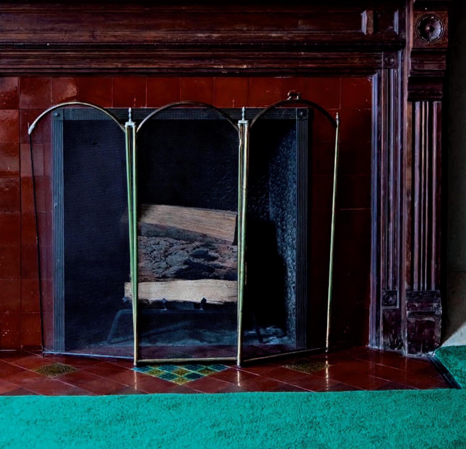 Hotel Chelsea, New York. Room 1018 - Contemporary Photograph by Victoria Cohen