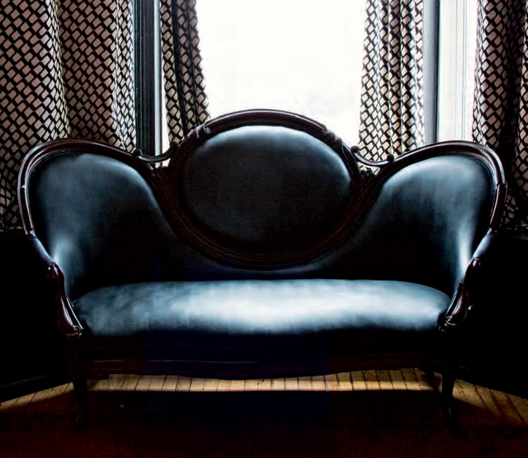 Hotel Chelsea, New York. Room 622 - Contemporary Photograph by Victoria Cohen