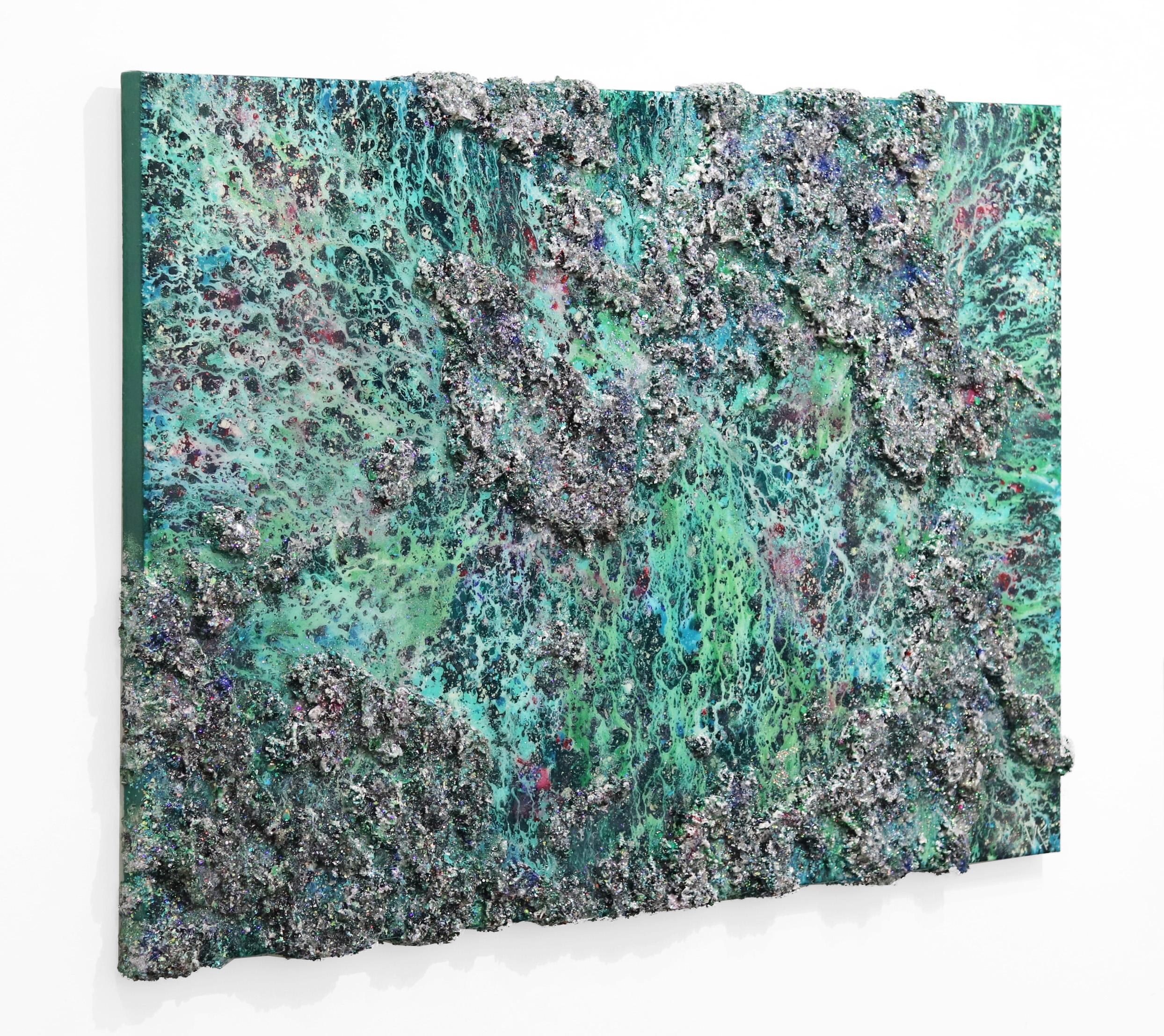 The World VI-II - Grande peinture sculpturale à l'huile, aux techniques mixtes et à la résine verte - Gris Landscape Painting par Victoria Kovalenchikova