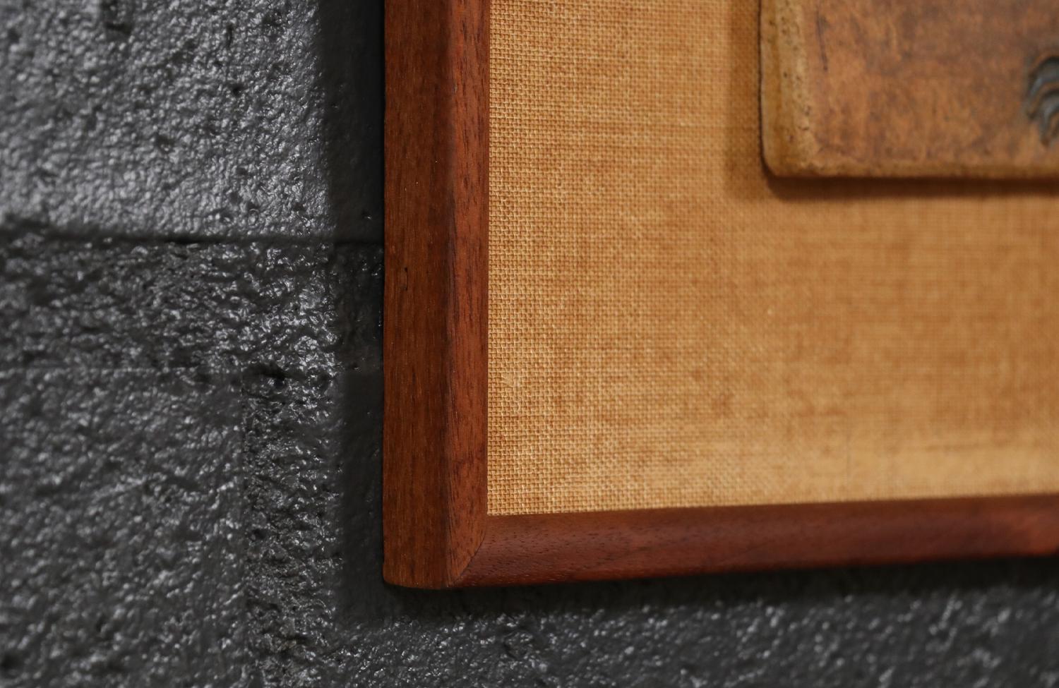 Victoria Littlejohn Placa de pared de cerámica con forma de pollo finales del siglo XX en venta