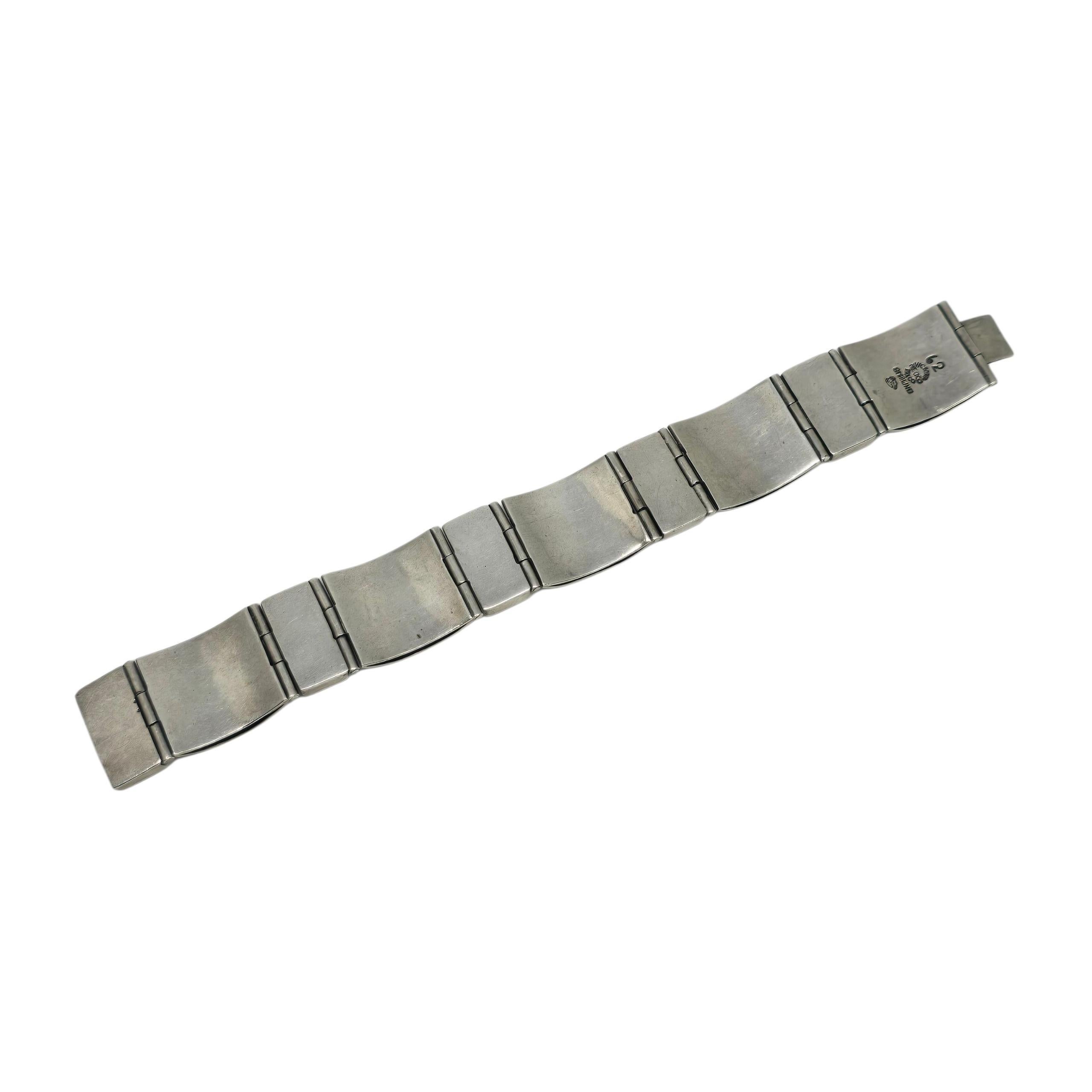 Women's Victoria Mexico Sterling Silver Pattern 62 Panel Bracelet #22836 For Sale