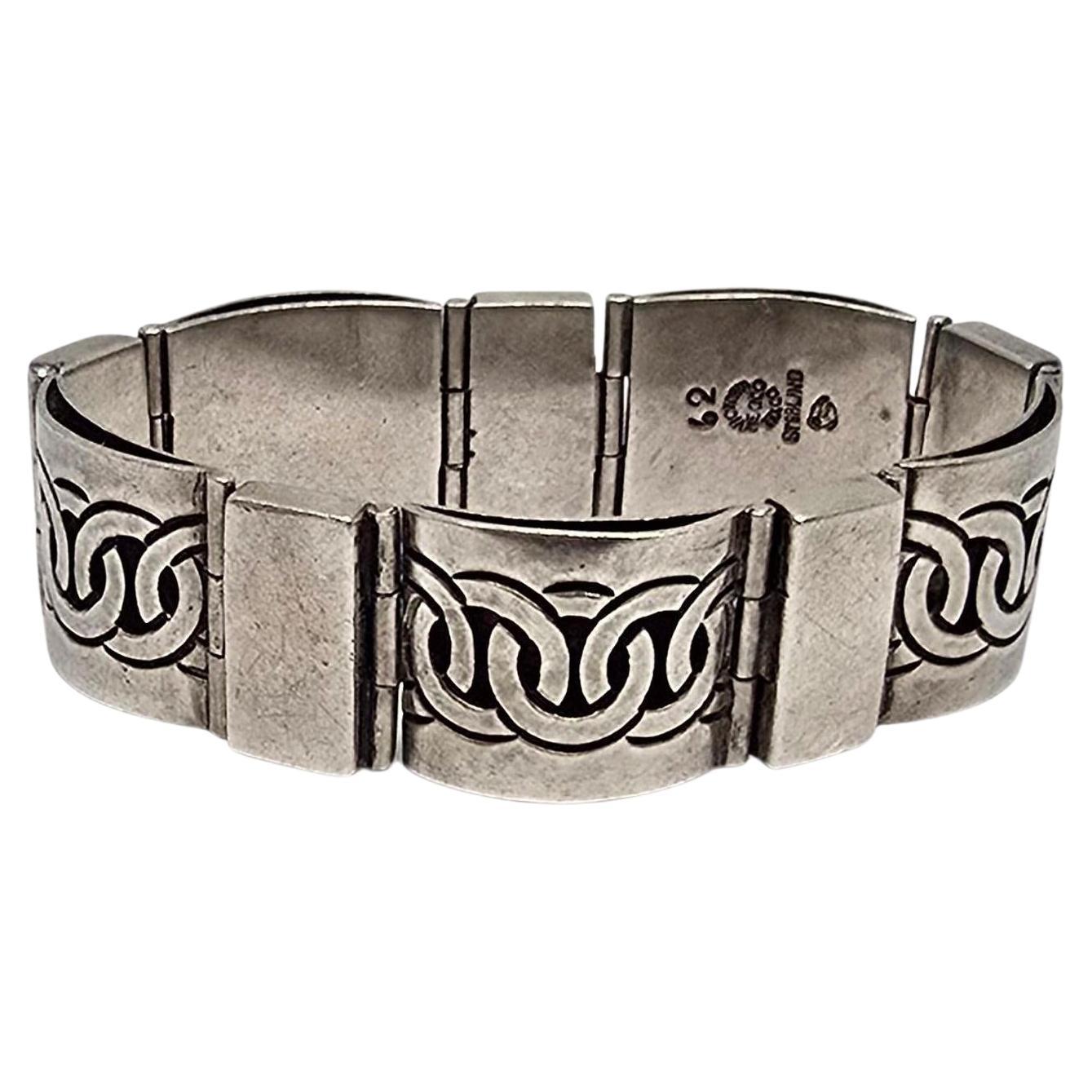 Victoria Mexico Sterling Silver Pattern 62 Panel Bracelet #22836 For Sale