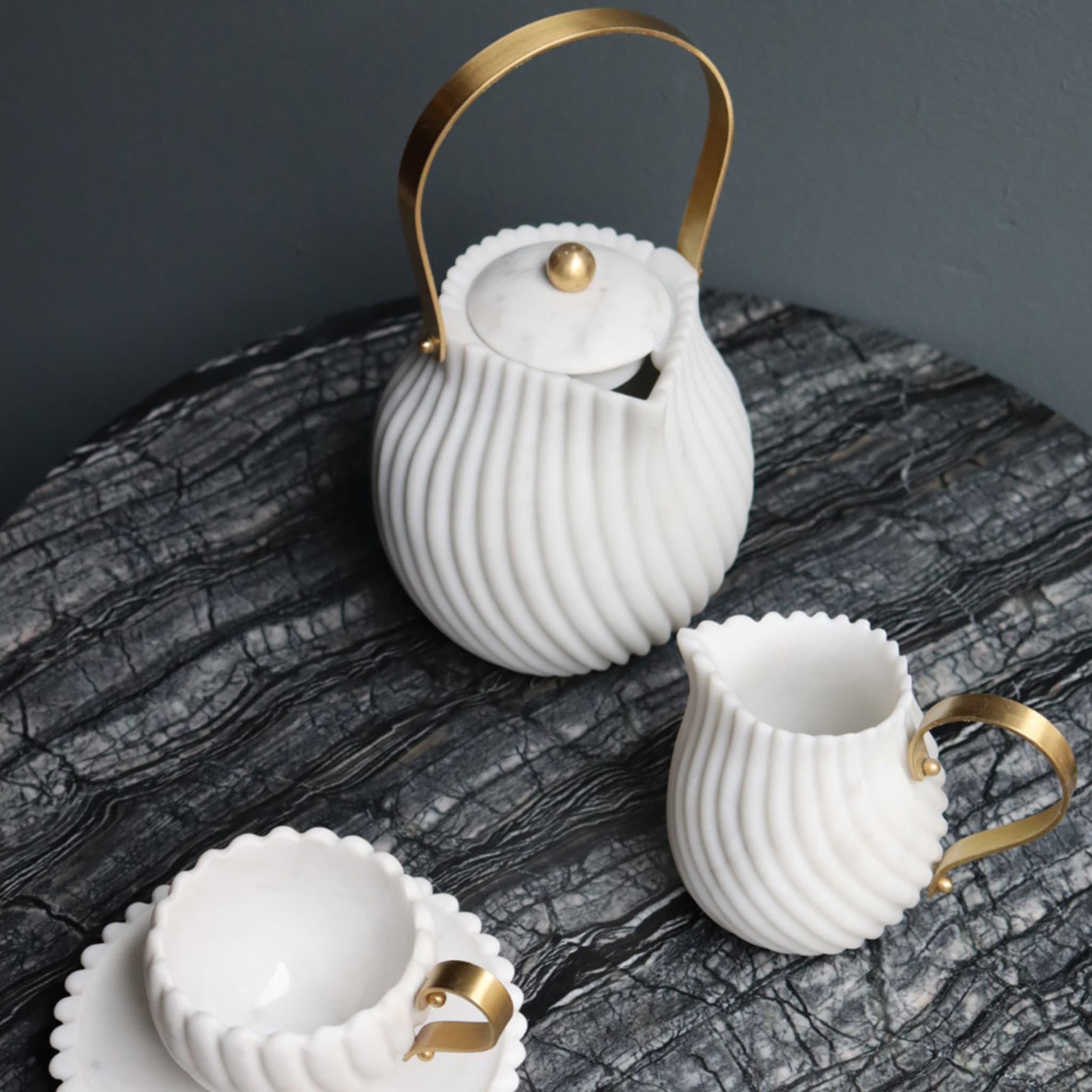 Victoria Milk Jug by Bethan Gray In New Condition For Sale In Milan, IT