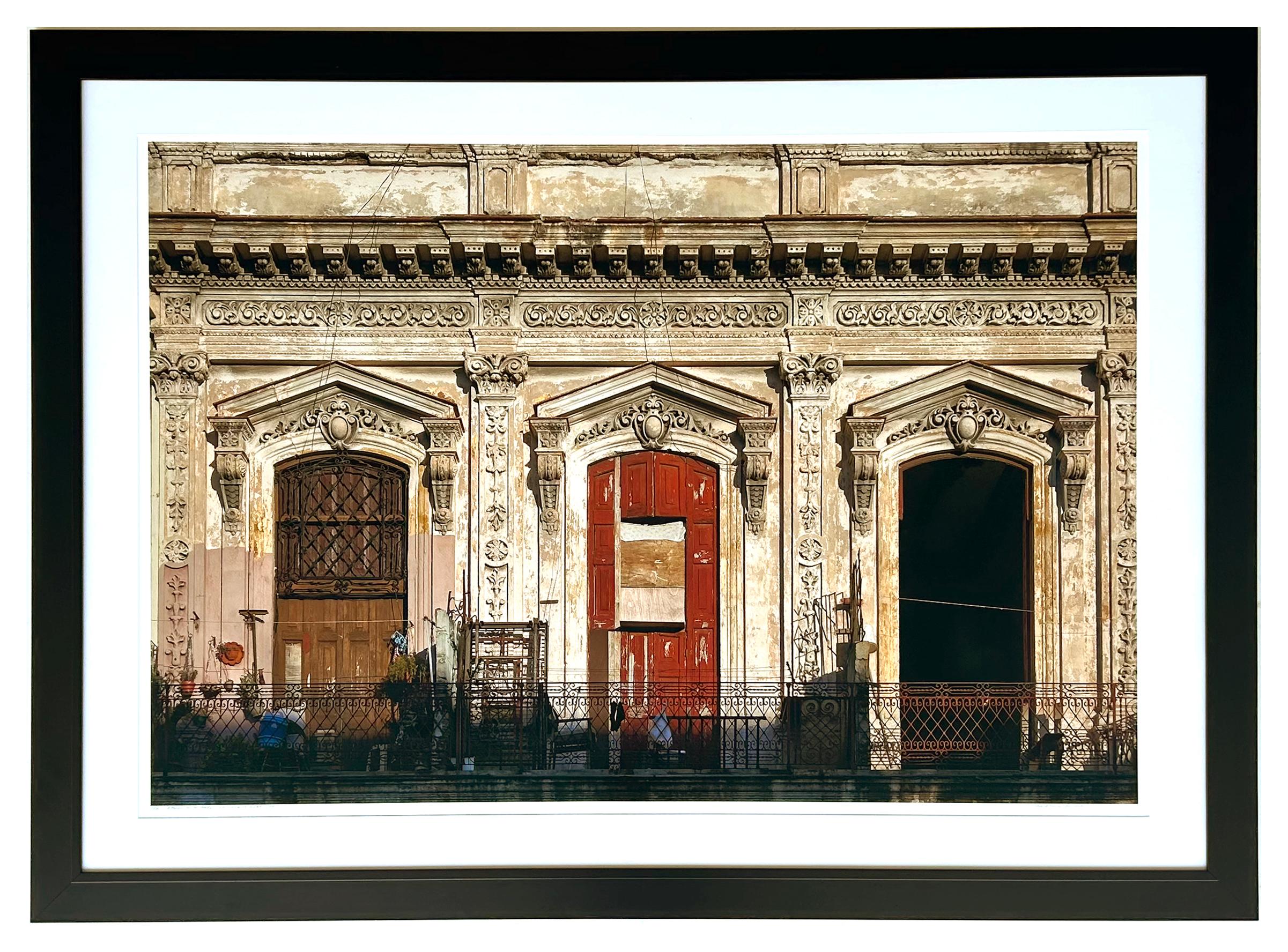 Victoria Montoro Zamorano Balconies Cuba Photograph, Havana, Cuba Paseo del Pado For Sale 4