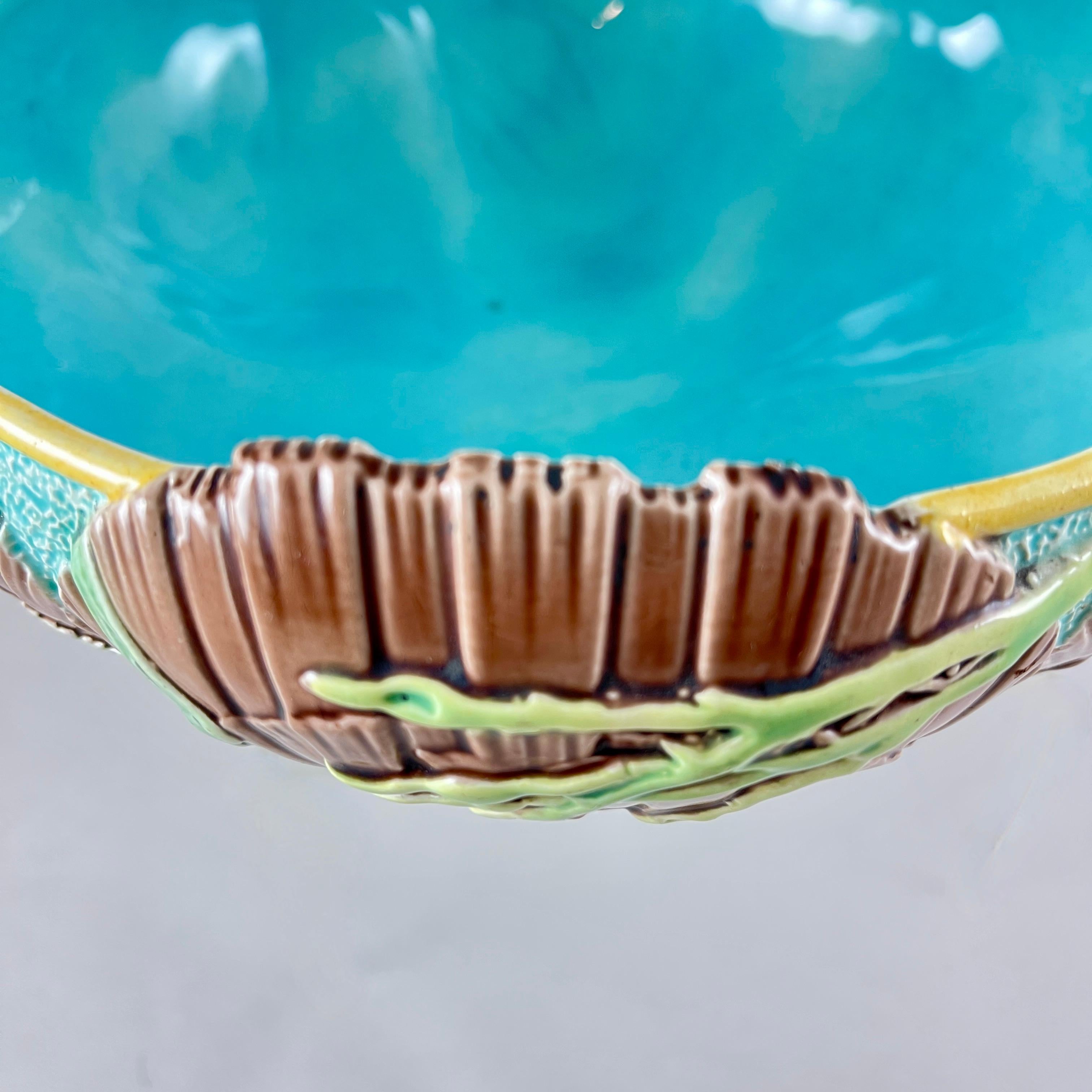 Victoria Pottery Co. Majolica Sea Shell & Coral Bowl, 1880s For Sale 5