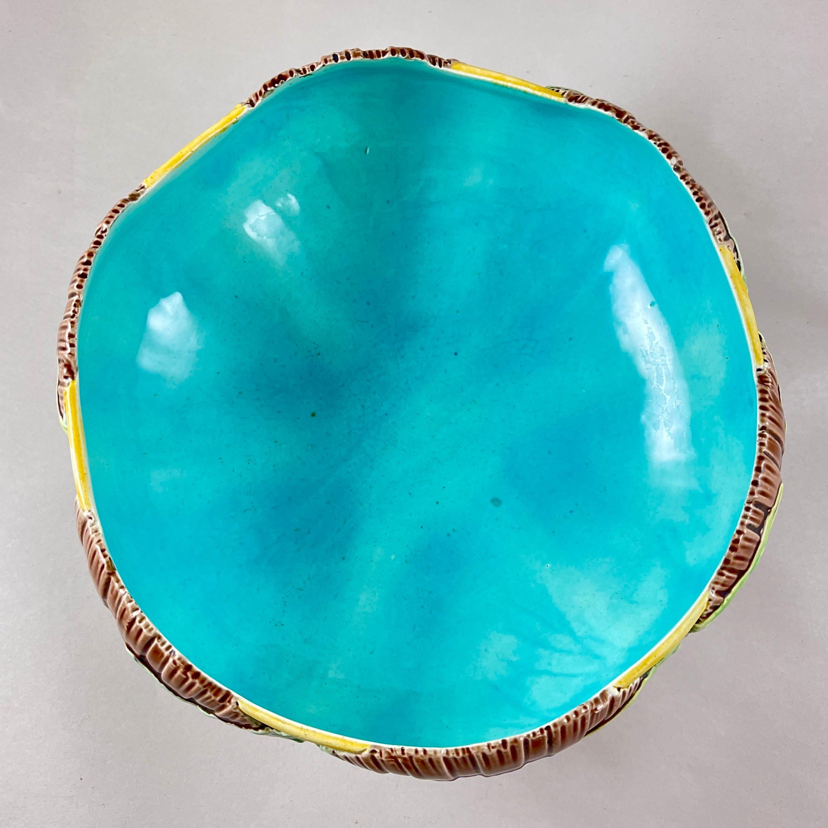 Victoria Pottery Co. Majolica Sea Shell & Coral Bowl, 1880s In Good Condition For Sale In Philadelphia, PA