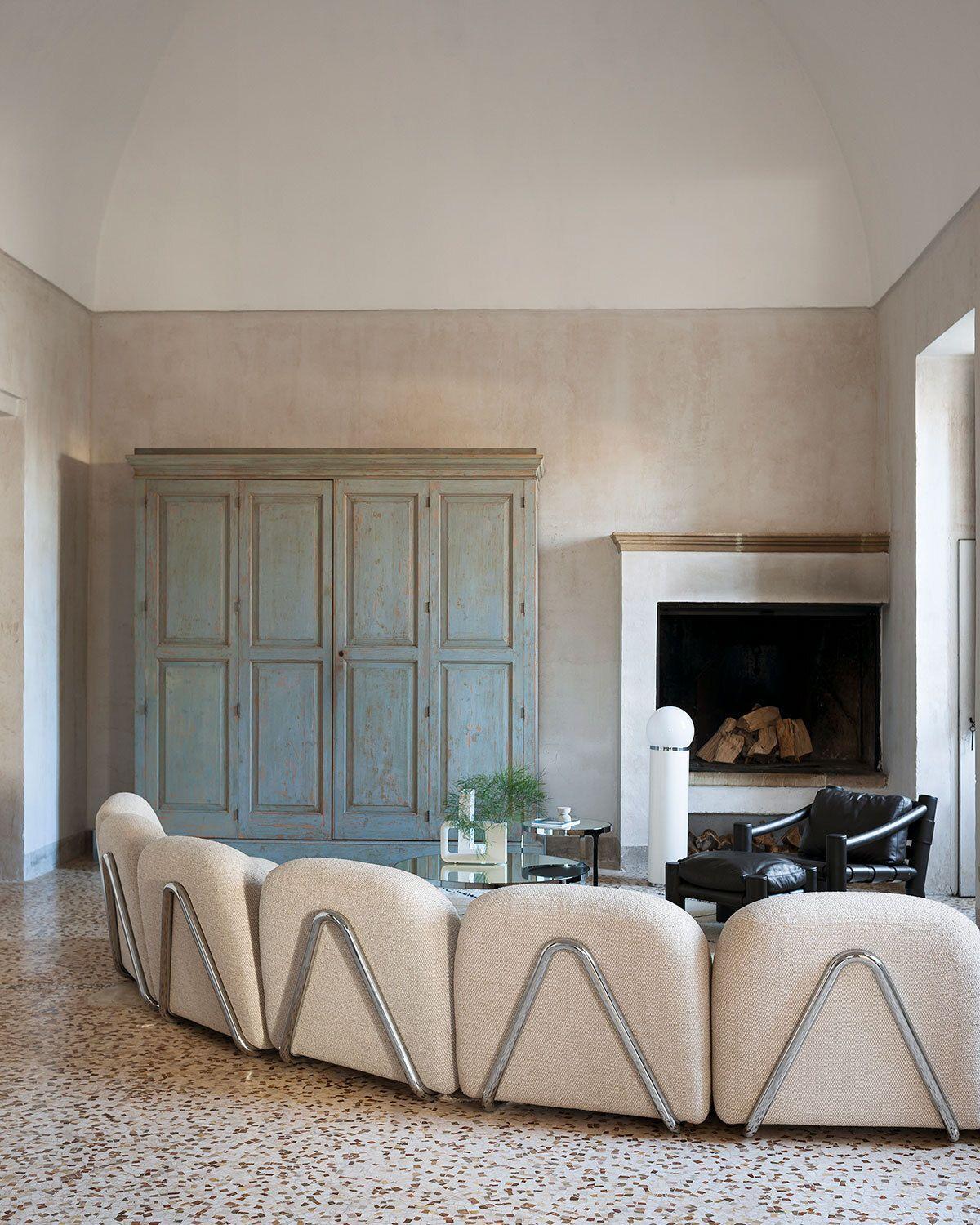 Italian Victoria - Sofa in fabric by David/Nicolas for Tacchini For Sale