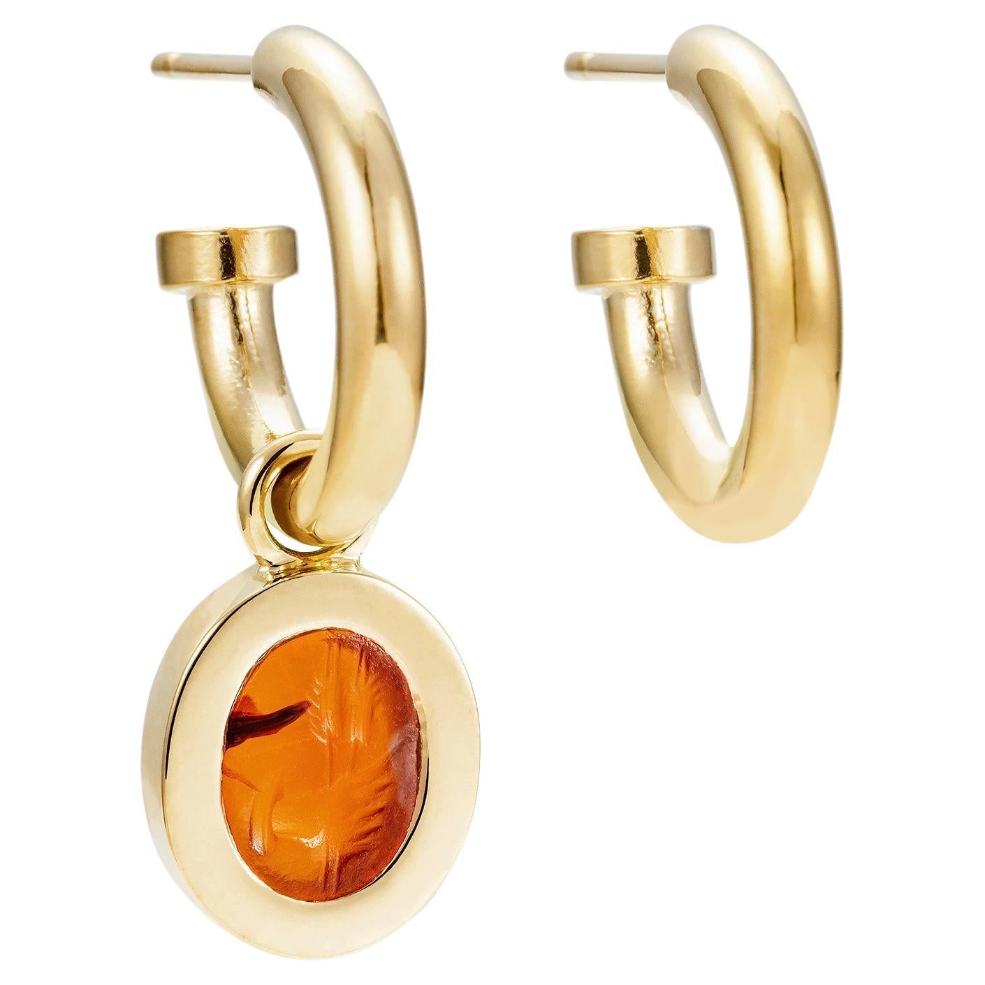 Victoria Strigini: Ancient Roman Intaglio Earrings in 18k Gold and Carnelian For Sale