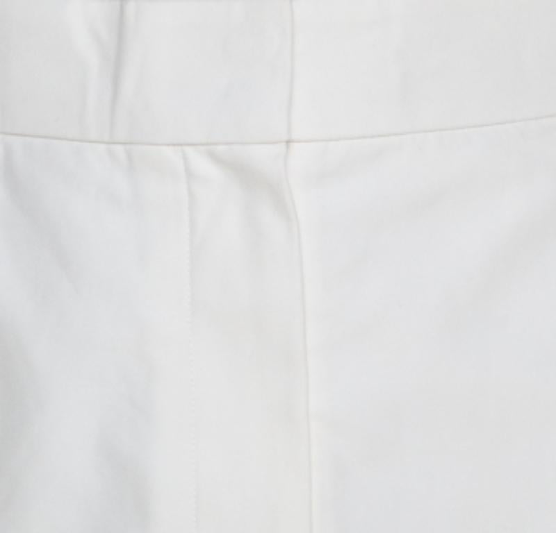 Victoria Victoria Beckham Mini jupe à ourlet volanté en toile crème M. en vente 2
