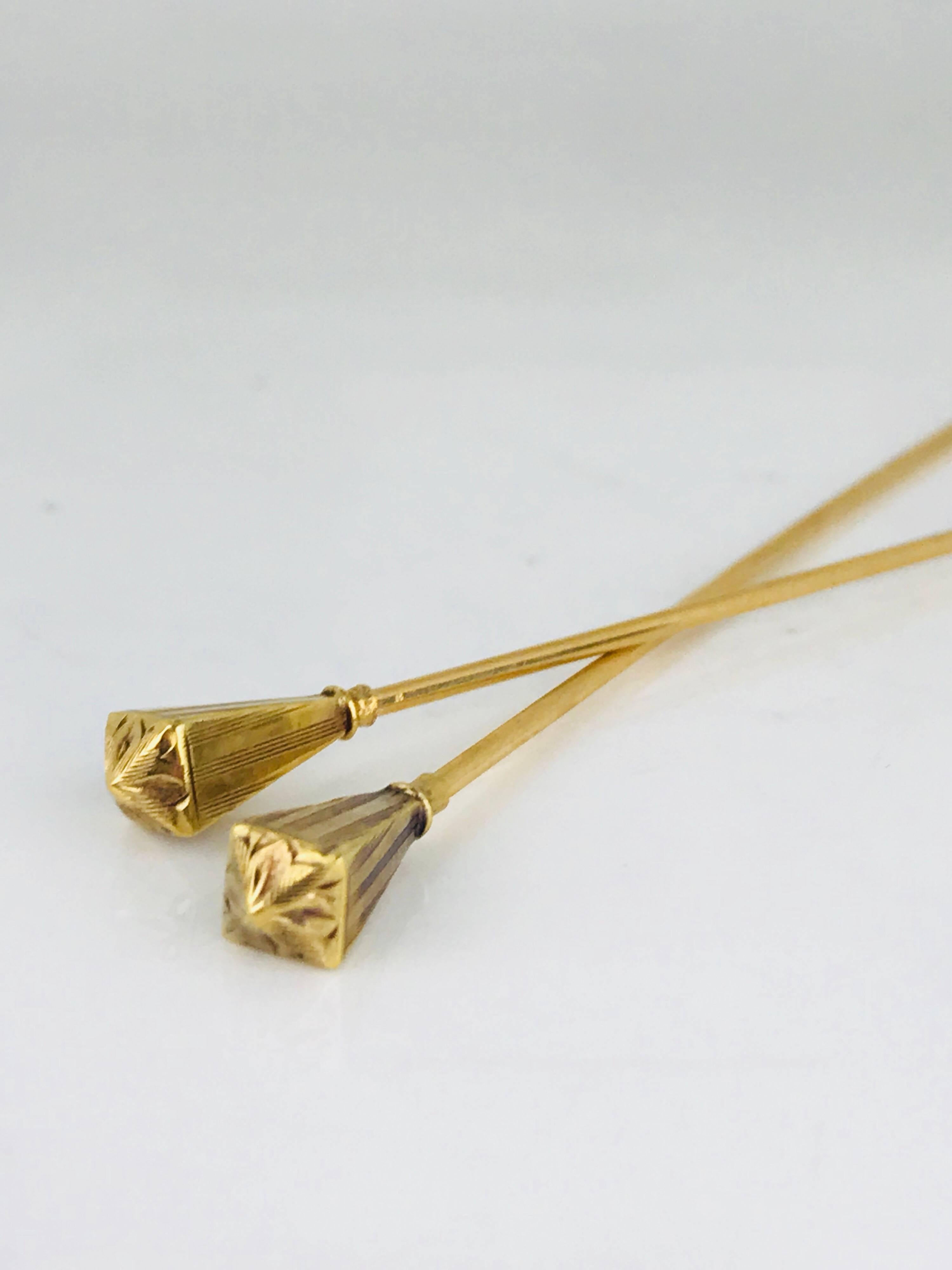 Victoria, circa 1830 Hat Pin, Set Identical Pair, Tapered Gilded Vermeil For Sale 3