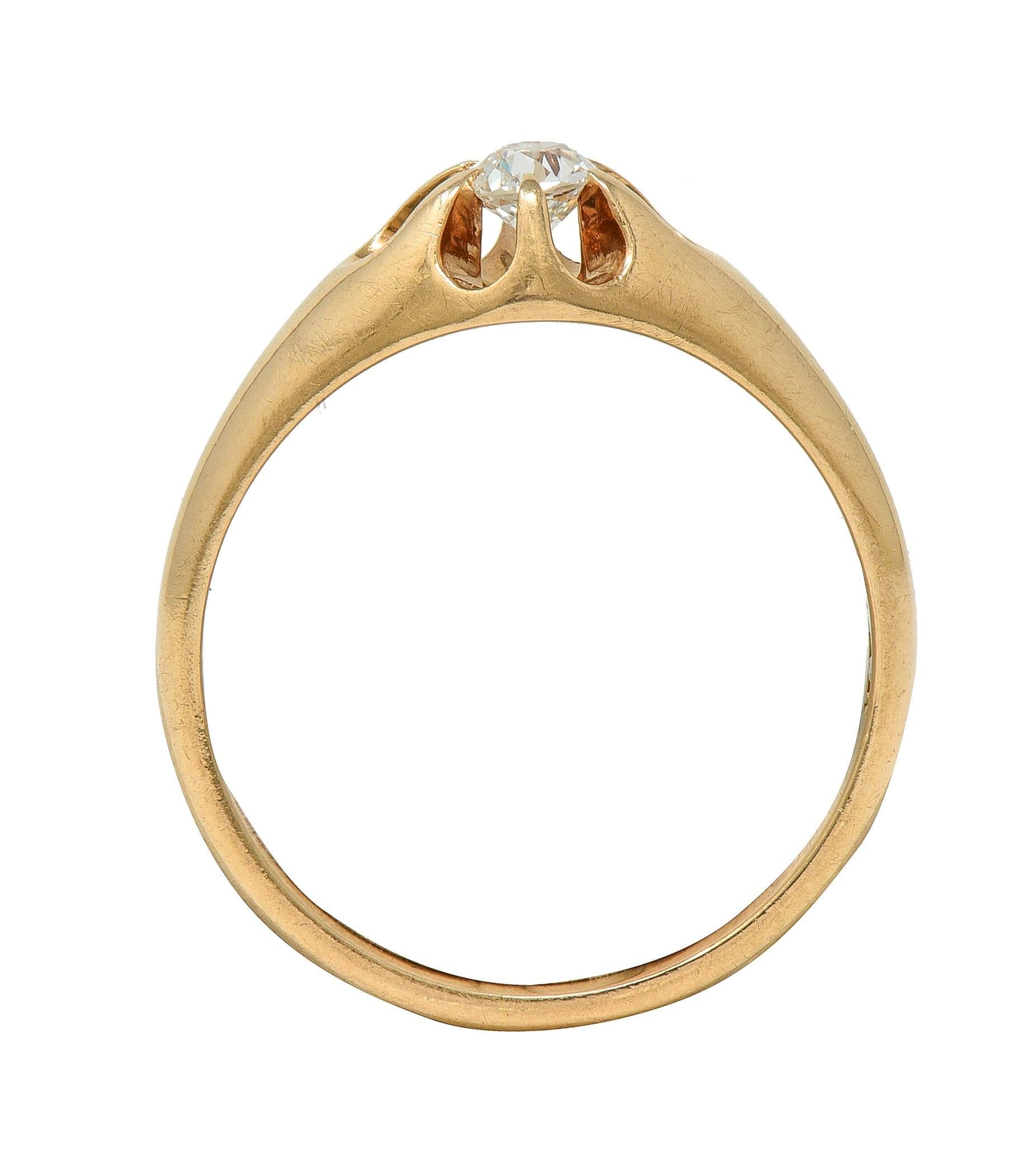 Victorian 0.18 CT Old Mine Cut Diamond 14K Gold Antique Belcher Engagement Ring en vente 1