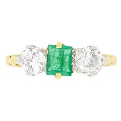 Antique Victorian 0.40 Emerald and Diamond Three Stone Ring, c.1900s