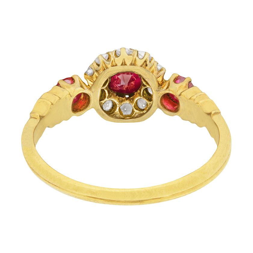 Victorian 0.40 Carat Burmese Ruby and Diamond Ring, circa 1880s In Good Condition For Sale In London, GB