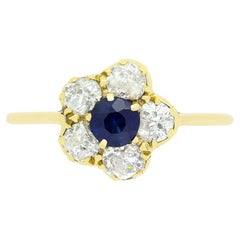 Anillo victoriano en racimo de zafiros y diamantes de 0,40 ct, c.1880