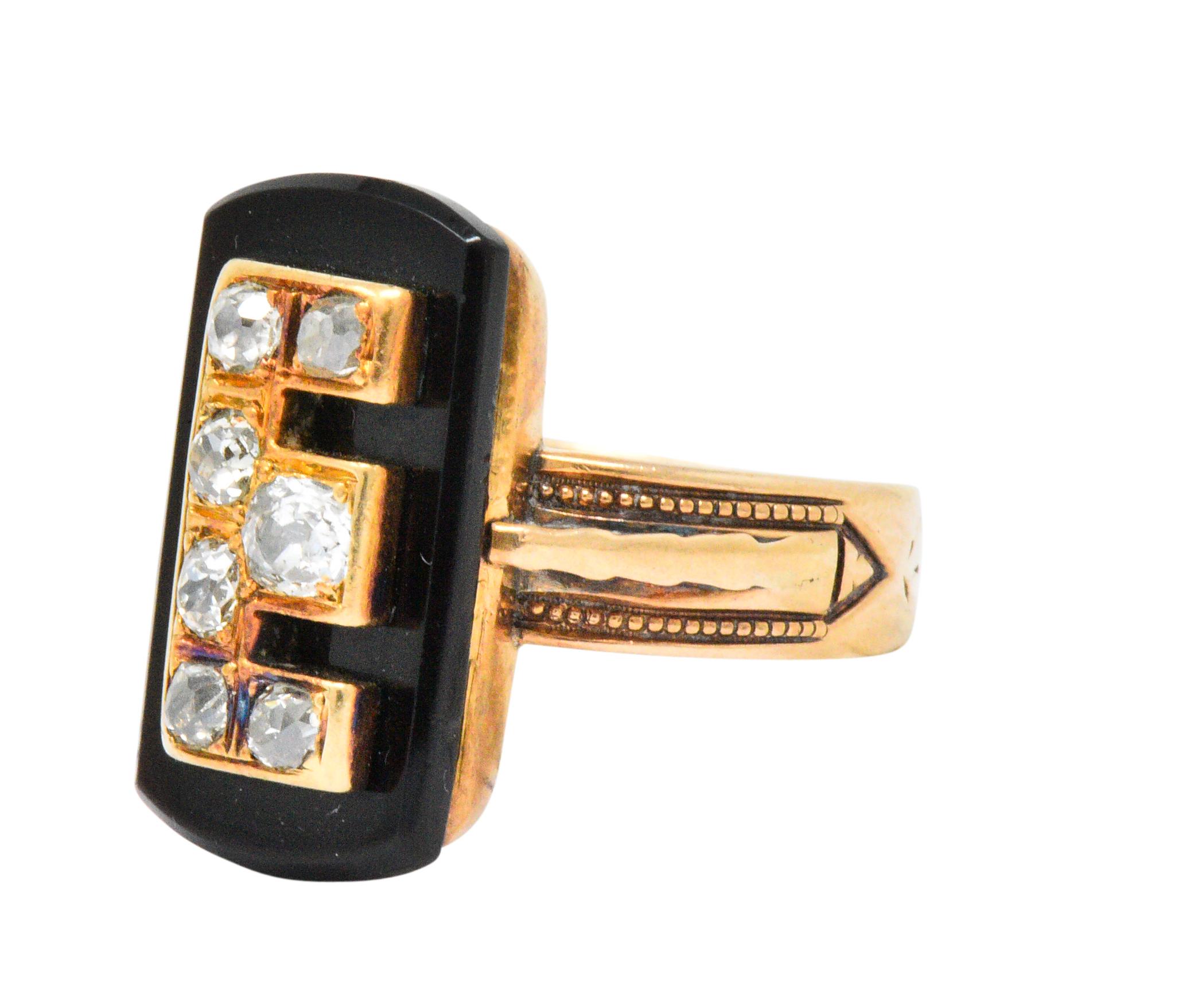 Centering a rounded rectangular polished onyx

Accented with an applied rose gold 