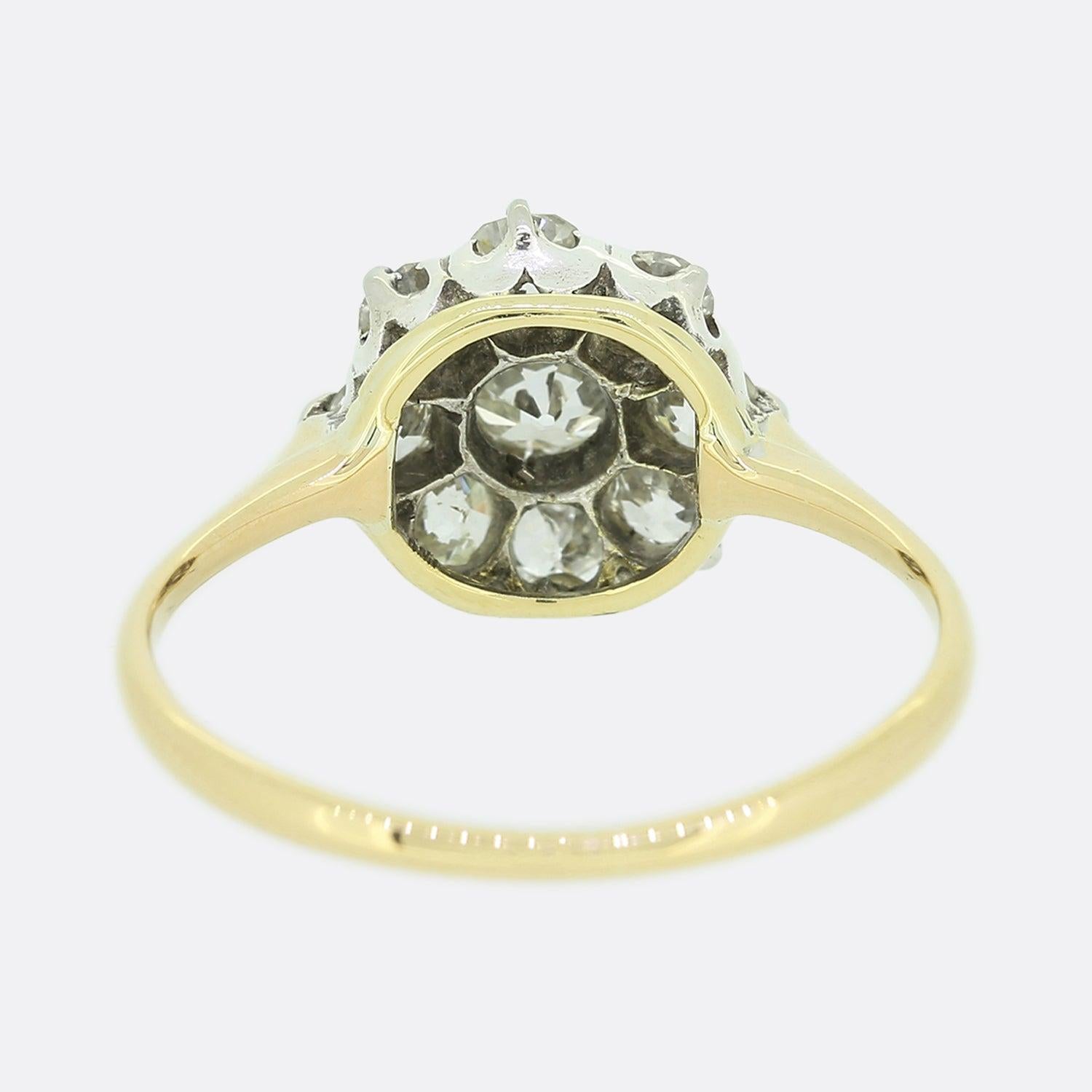 Viktorianischer 0.50 Karat Altschliff Diamant Cluster Ring (Alteuropäischer Schliff) im Angebot