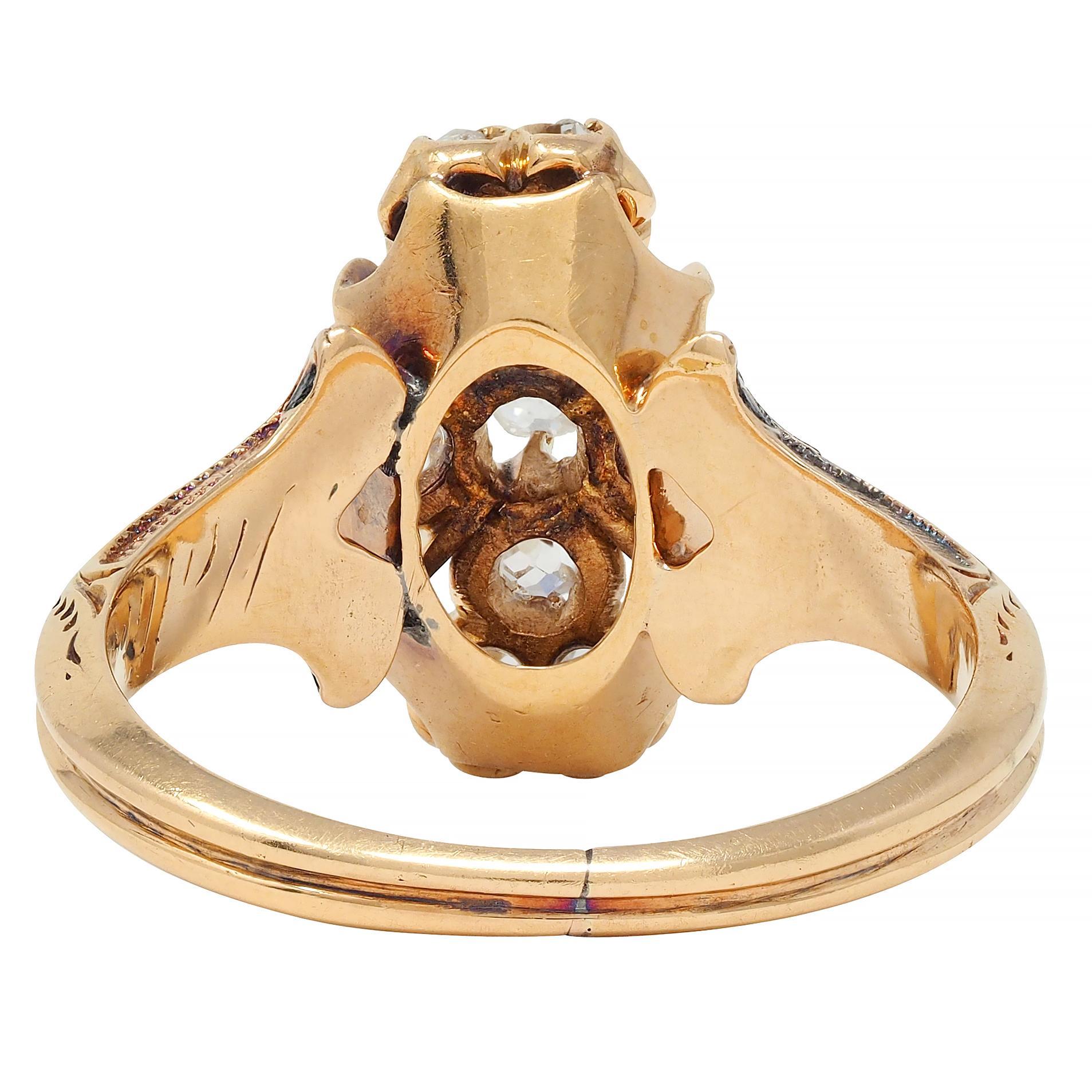 Women's or Men's Victorian 0.50 CTW Old Mine Cut Diamond 18 Karat Yellow Gold Antique Ring For Sale