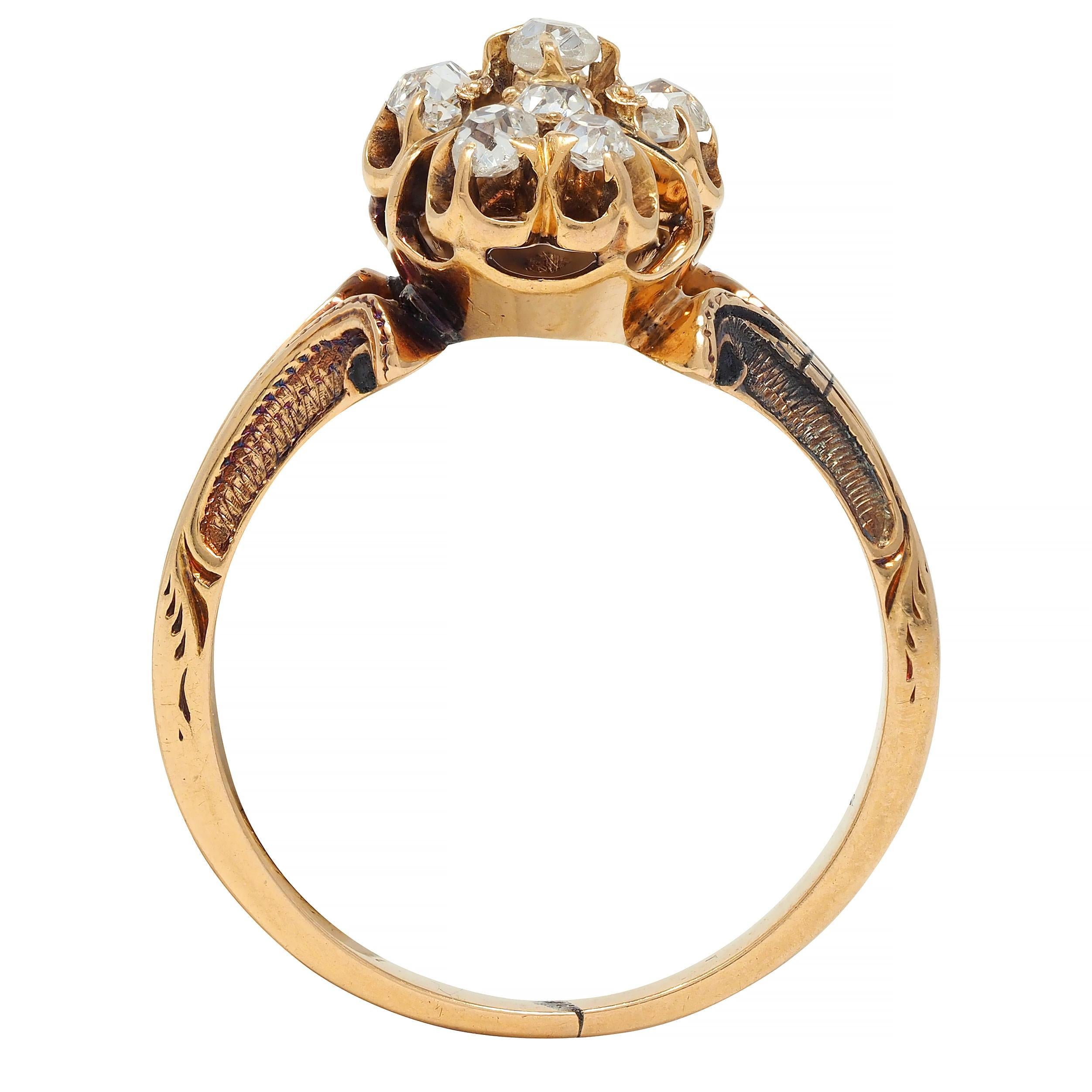 Victorian 0.50 CTW Old Mine Cut Diamond 18 Karat Yellow Gold Antique Ring For Sale 5