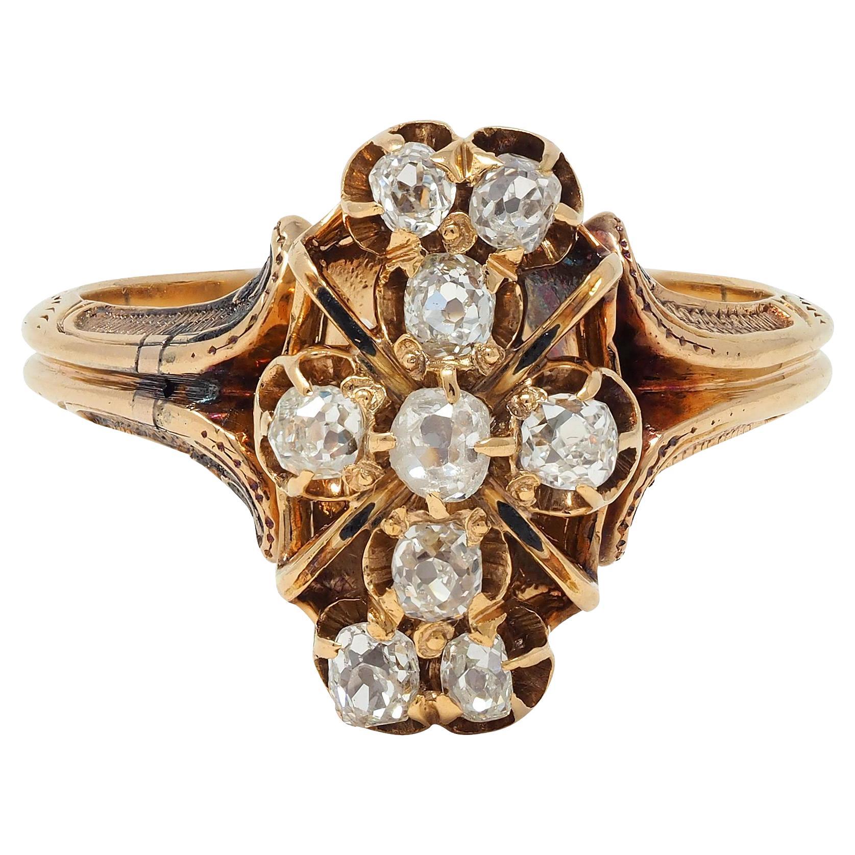 Victorian 0.50 CTW Old Mine Cut Diamond 18 Karat Yellow Gold Antique Ring For Sale