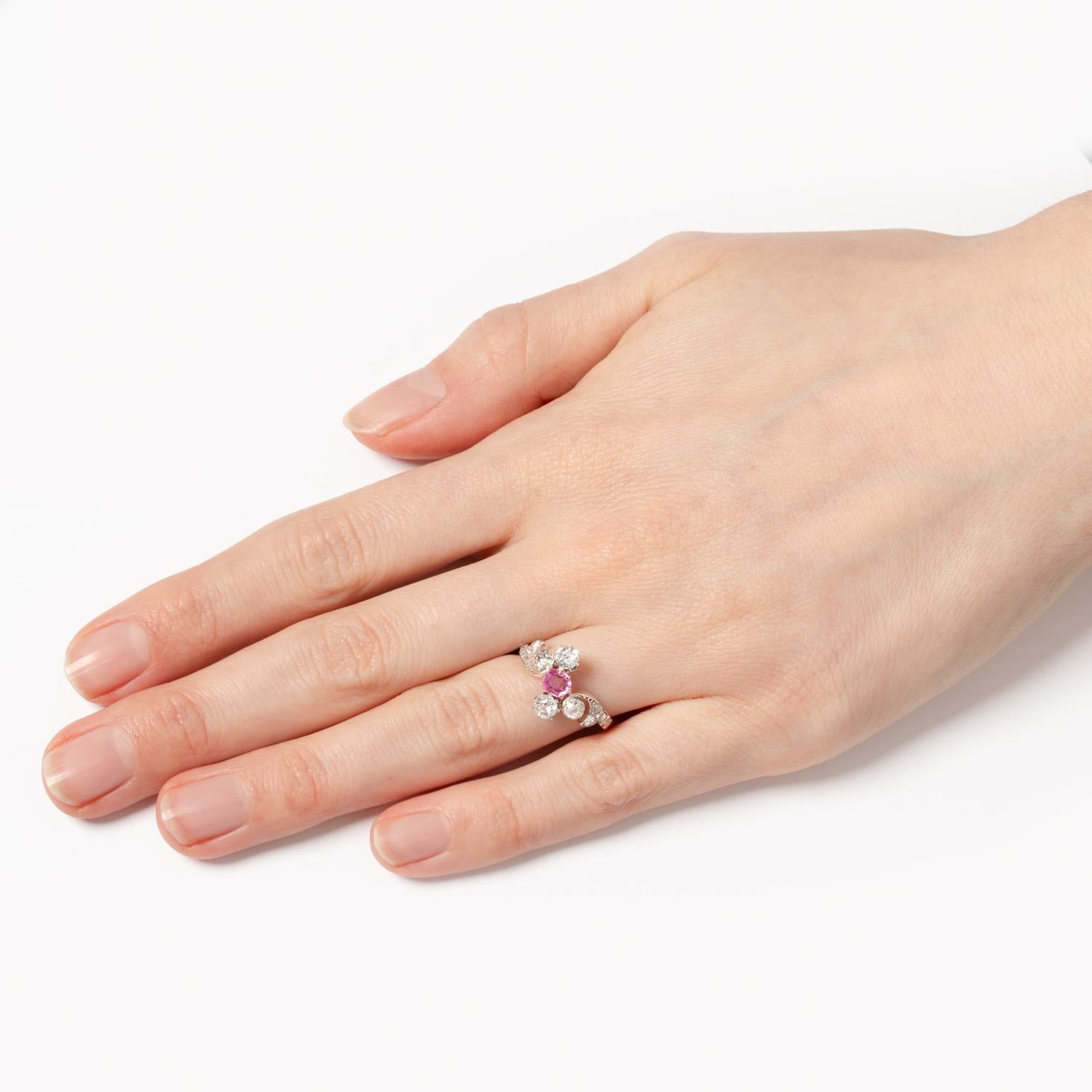 Women's or Men's Victorian 0.50ct Pink Sapphire and Diamond Twist Ring, c.1880s For Sale