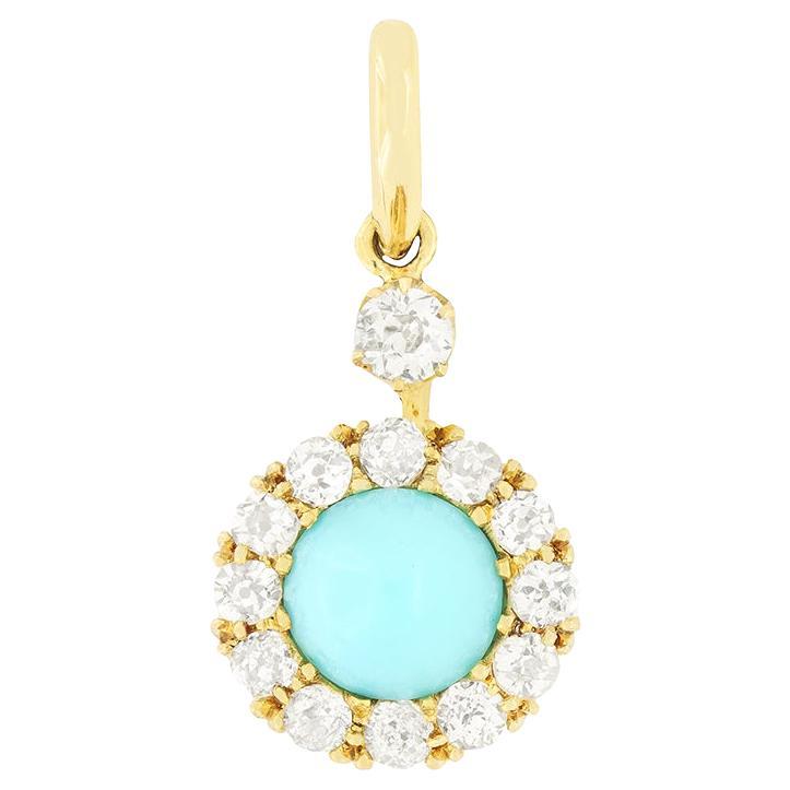 Viktorianischer 0,50ct Türkis- und Diamant-Cluster-Anhänger, um 1880 im Angebot