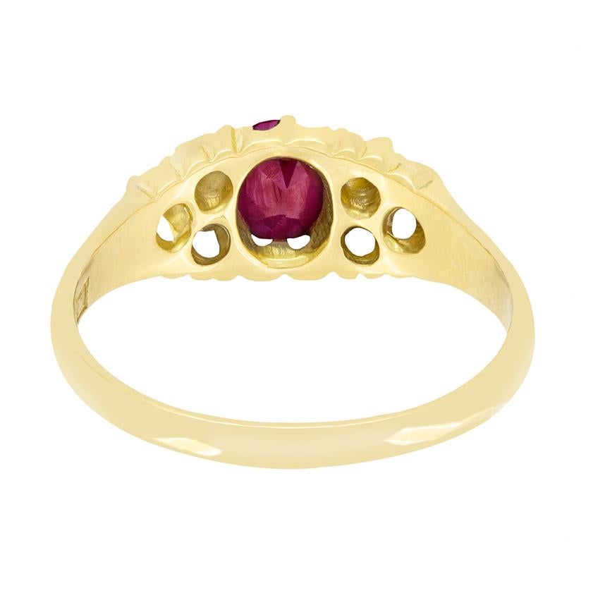 Viktorianischer 0,55ct Rubin- und Diamantring, um 1880 im Zustand „Gut“ im Angebot in London, GB