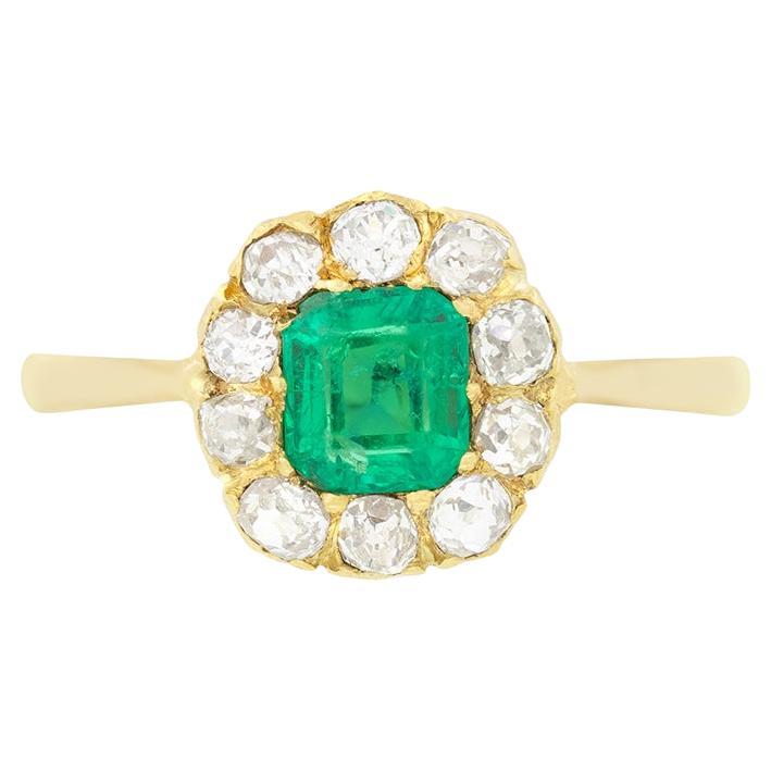 Victorian 0.60ct Emerald and Diamond Cluster Ring, c.1880s For Sale