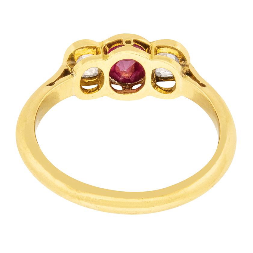 Victorian 0.60ct Ruby and Diamond Three Stone Ring, c.1880s In Good Condition In London, GB