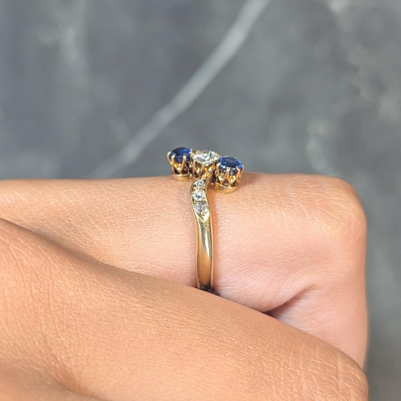 Victorian 0.68 CTW Sapphire Diamond 18 Karat Yellow Gold Antique Bypass Ring 9