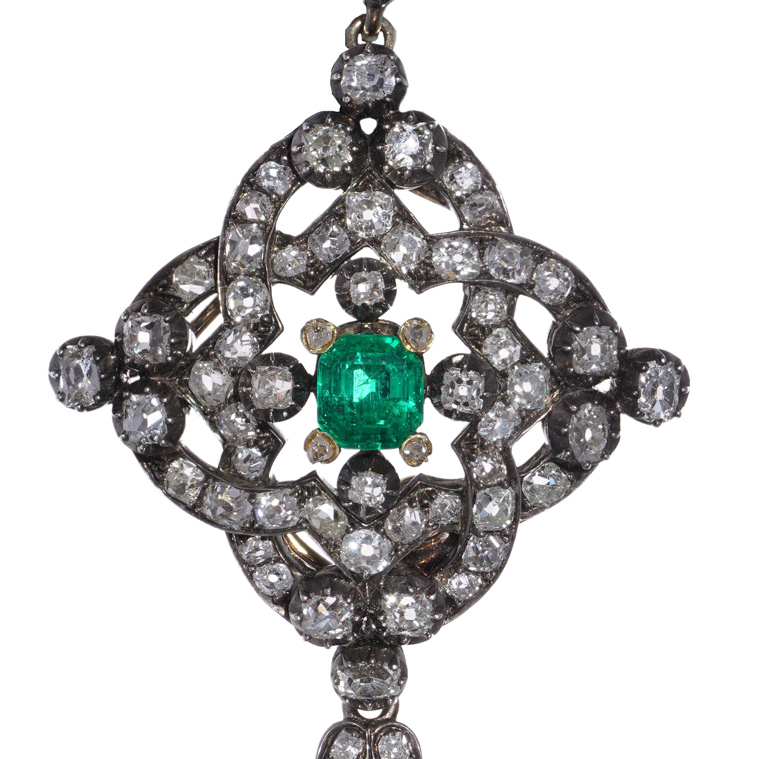 Émeraude victorienne de 0,75 ct et 3,82 ct. Pendentif diamant en or 9kt et argent en vente 2