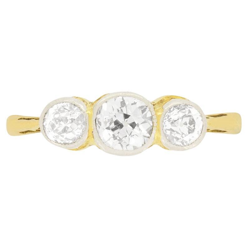 Bague victorienne à trois pierres et diamant de 0,80ct, c.1880s.