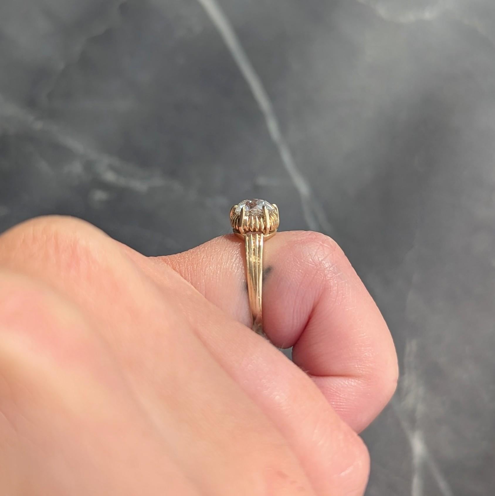 Bague de fiançailles solitaire victorienne en or 14K avec diamant taille ancienne 0.86 en vente 3