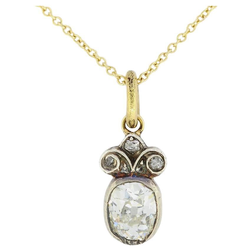 Ciondolo vittoriano con diamante taglio vecchio da 0,90 carati