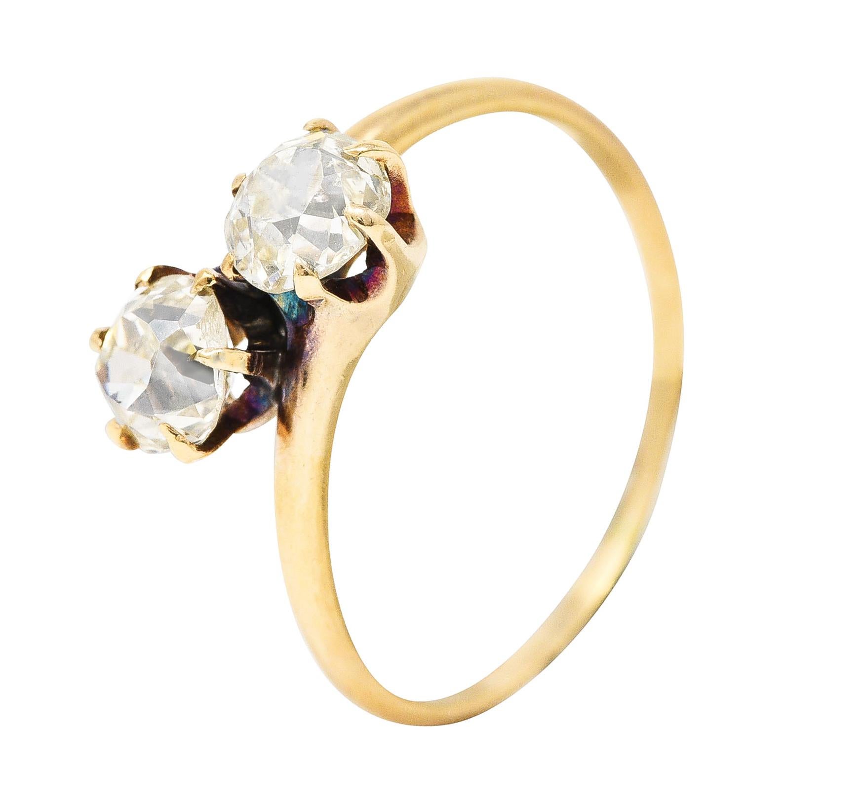 Victorian 0.94ct Old Mine Cut Diamond 14k Yellow Gold Toi Et Moi Ring For Sale 4